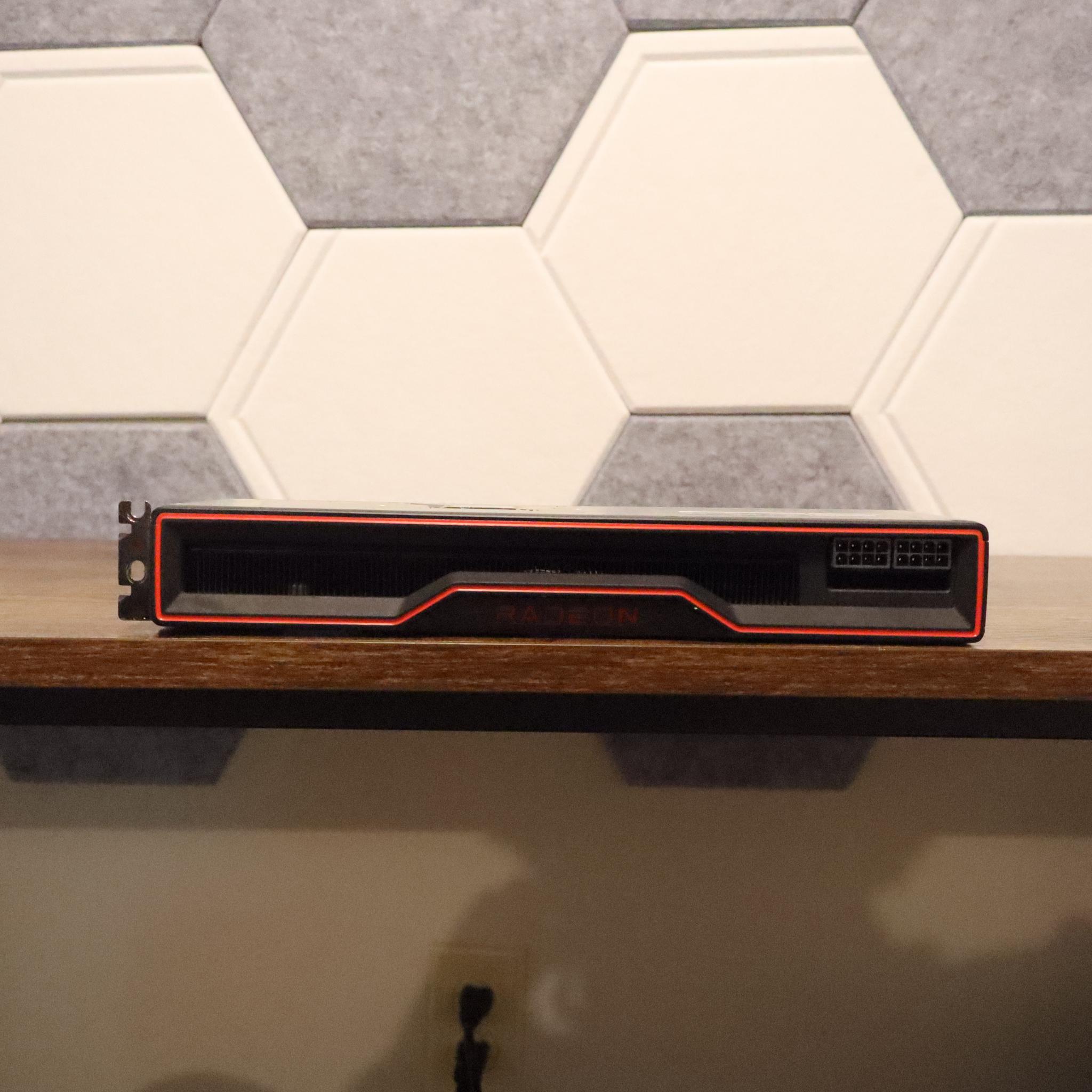 Radeon RX 6800 16 GB