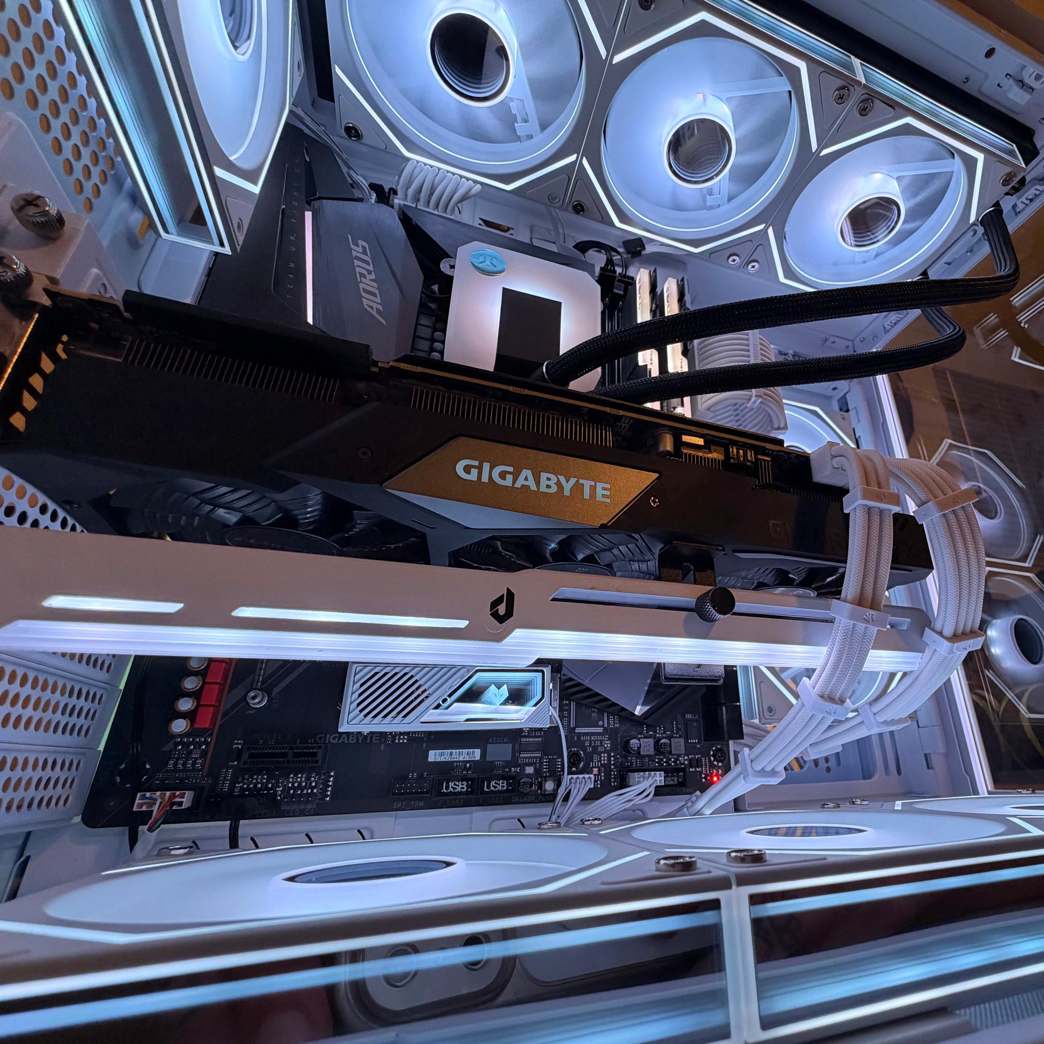 RTX 2070 SUPER + i7-10700K + 2TB SSD NVME | Gaming PC