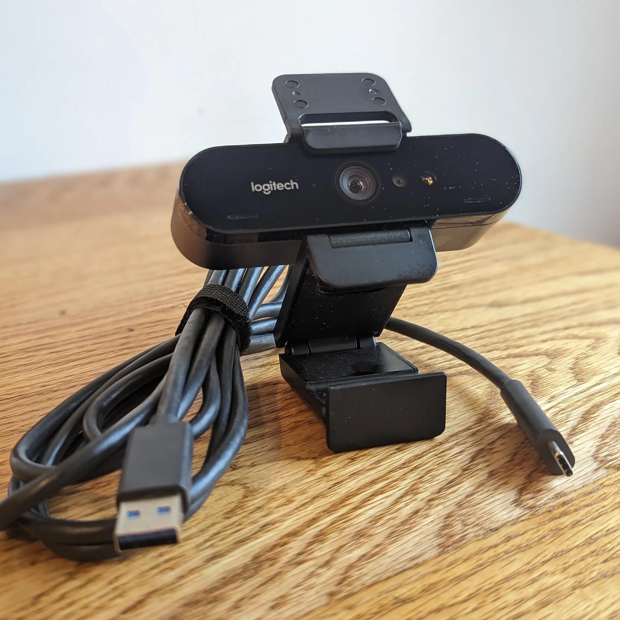 Logitech Brio 4K Webcam, Ultra 4K HD, Noise-Canceling mic, Auto Light Correction, Wide Field of View