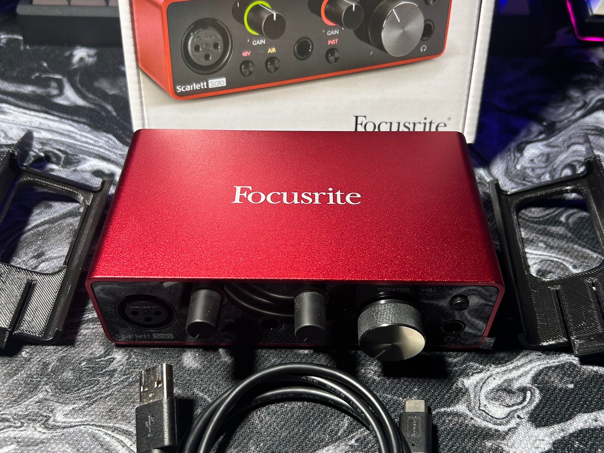 Focusrite Scarlett Solo 3rd Gen Usb-C Audio Interface w/ Mount - OPEN BOX ($115 VALUE)
