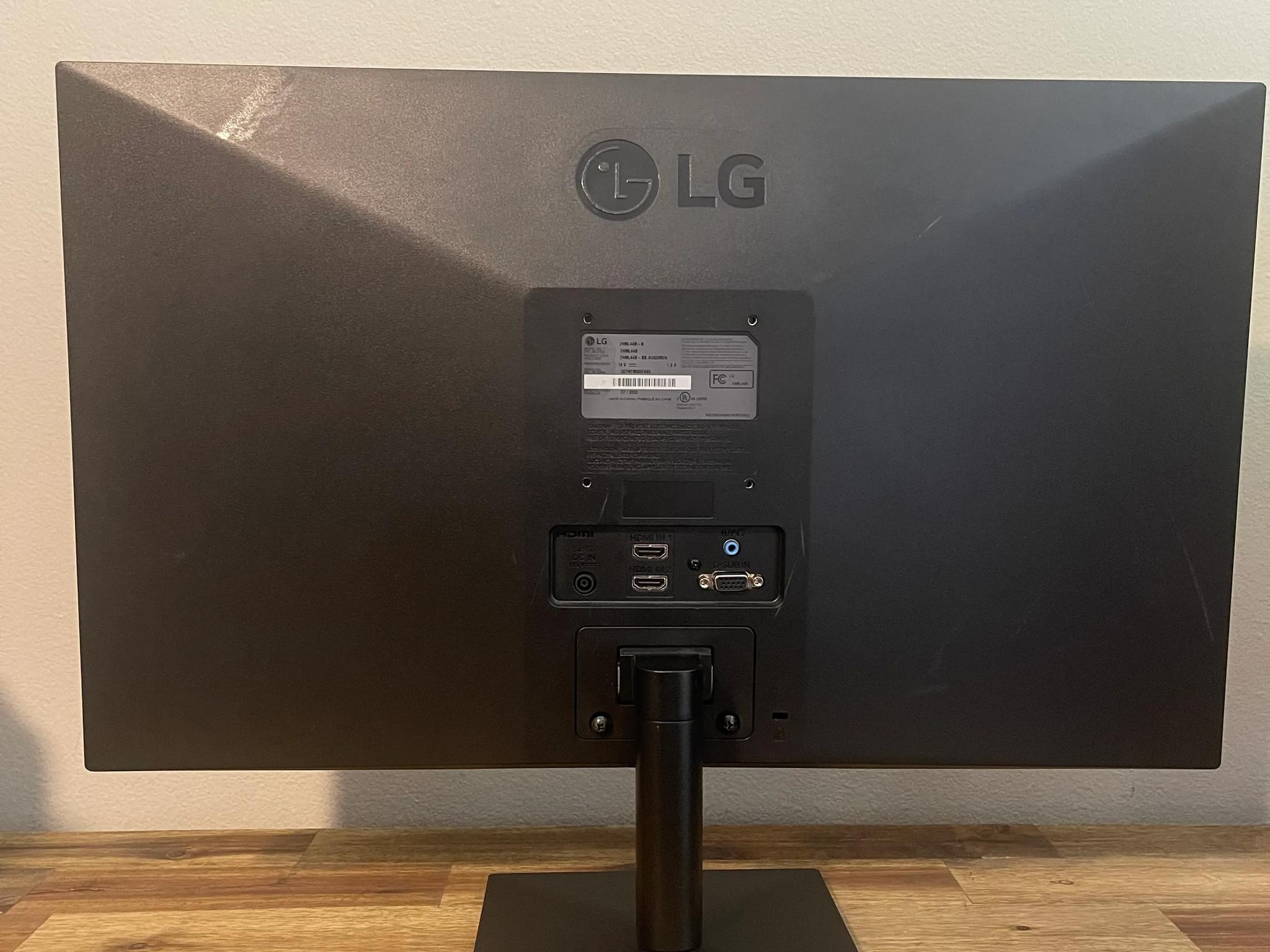 LG - 24" IPS LED FHD 1080P 75Hz FreeSync Monitor (HDMI, VGA) - Black