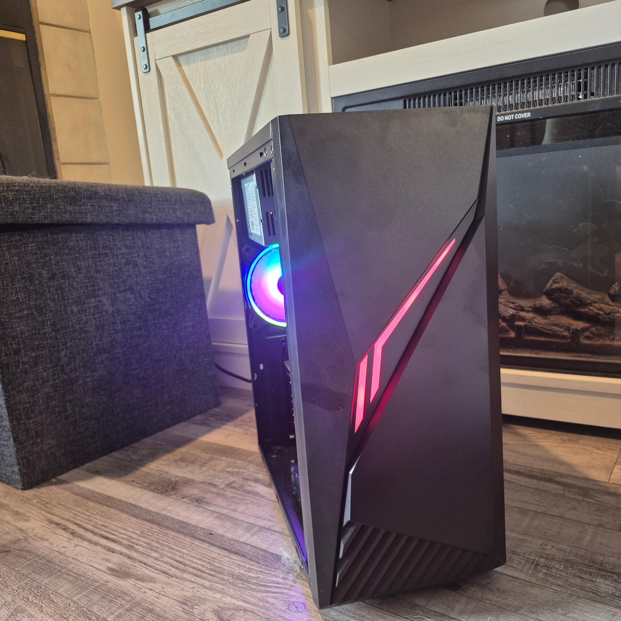 i5-4570, 16GB RAM, 512GB SSD, 8GB Nvidia, Win10, Wifi