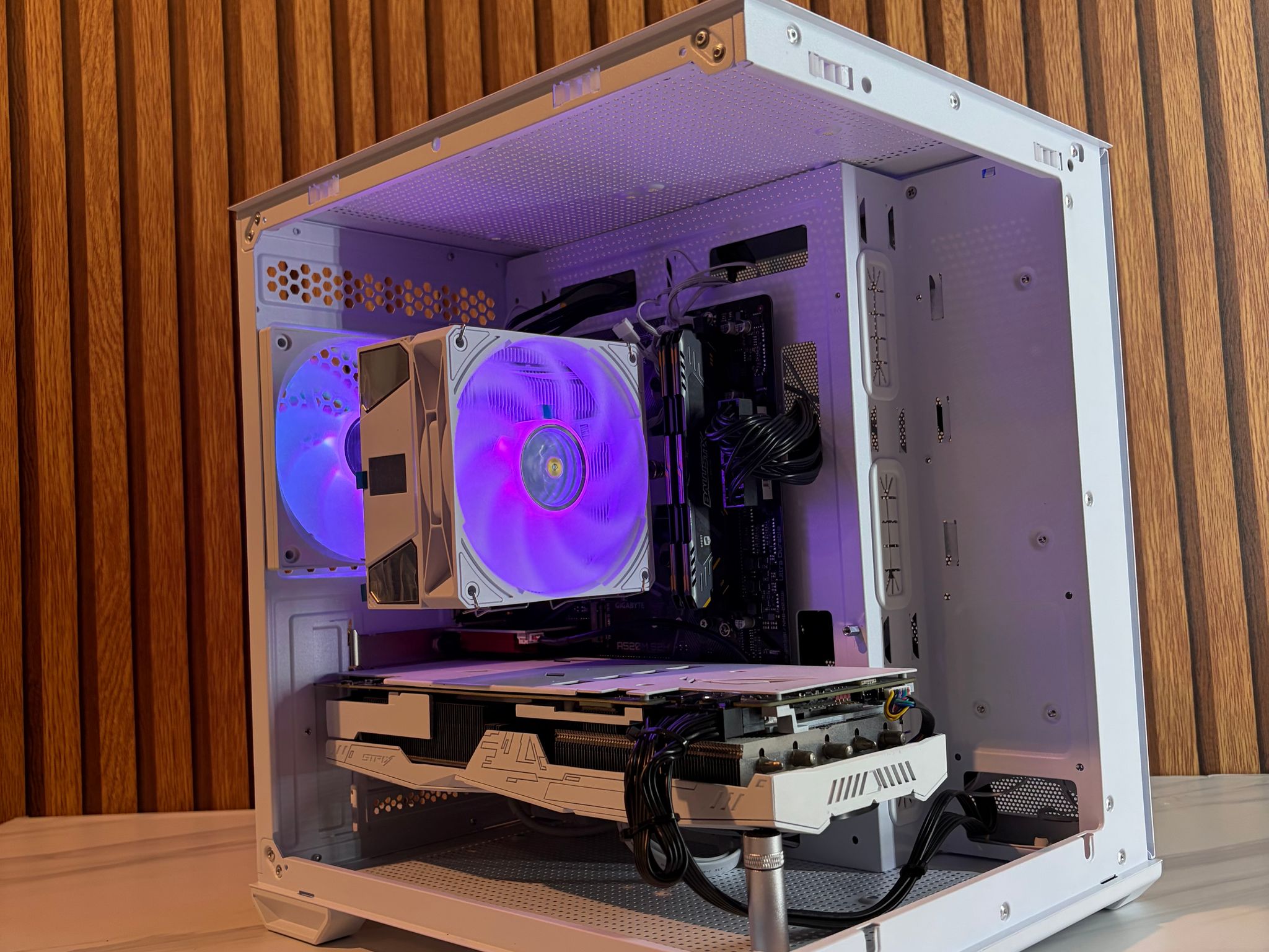 RTX 2060 SUPER | RYZEN 5 3600 | 16GB DDR4 | 500GB SSD | 550W