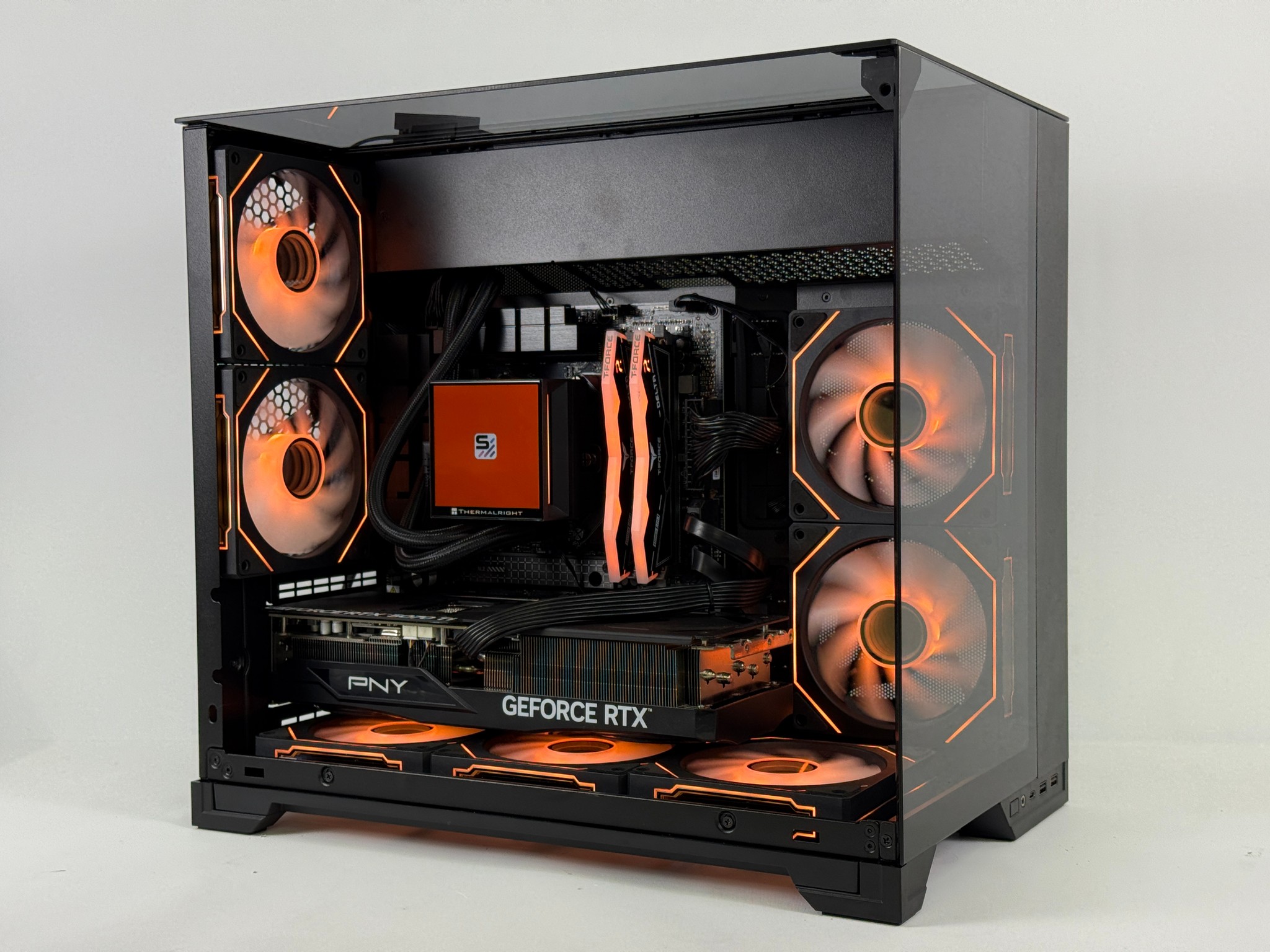 4K Gaming | Ryzen 7 9800X3D, RTX 5070 Ti, 32GB DDR5 RAM, 2TB NVMe SSD, WiFi + Bluetooth