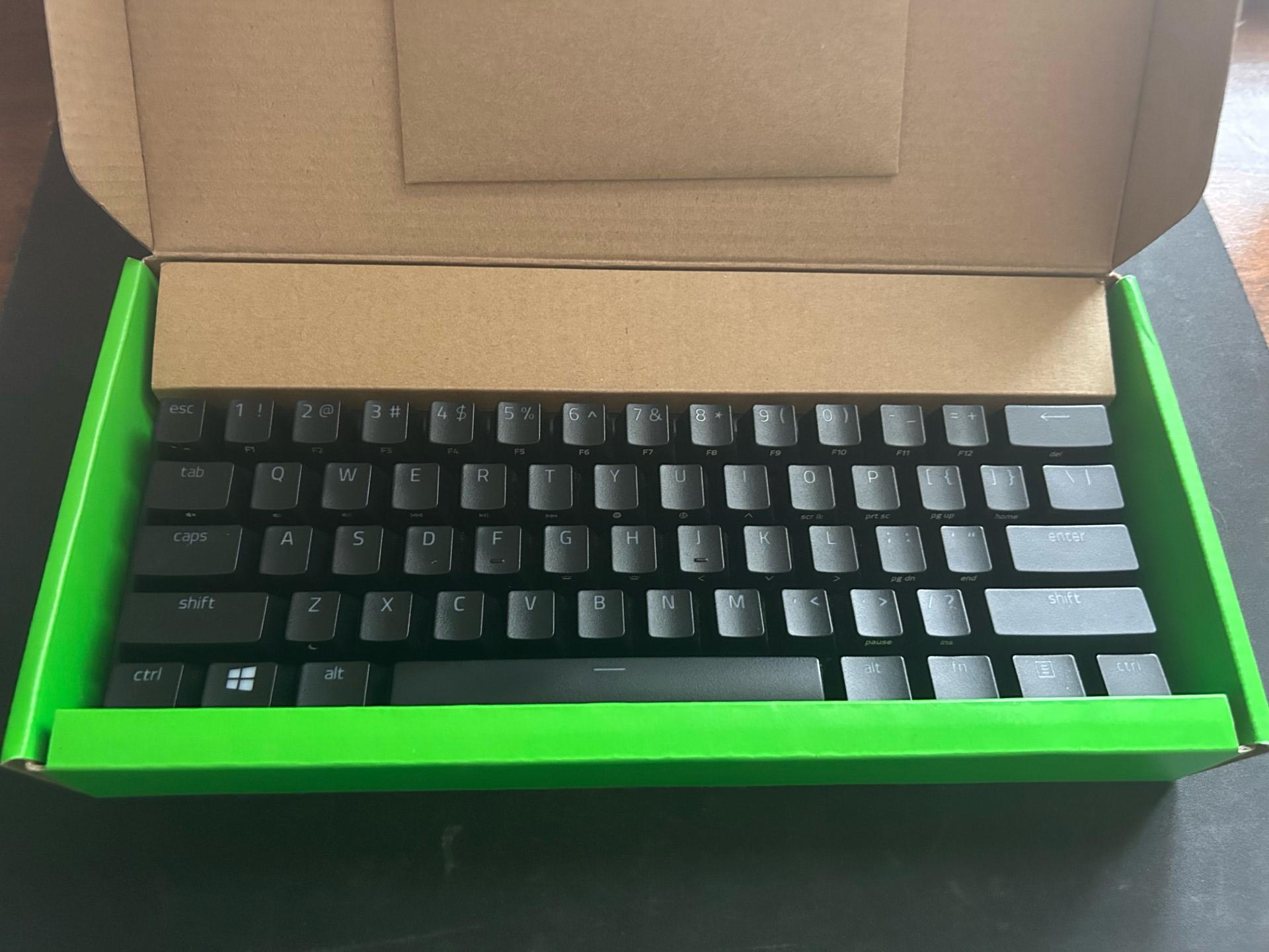 Razer Huntsman Mini with Optical Switches!