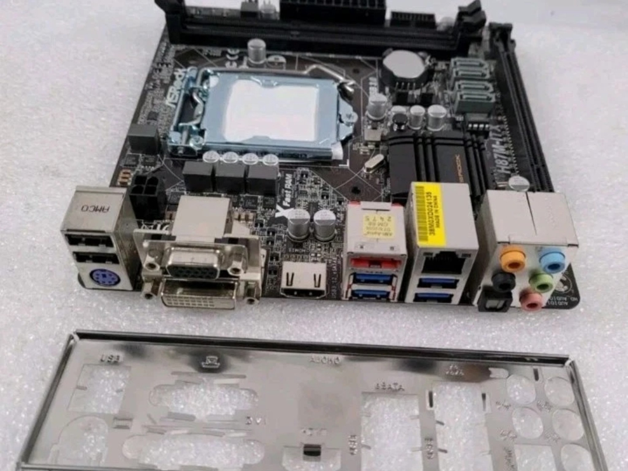 ASRock H87M-ITX LGA1150 Mini ITX Motherboard DDR3 Haswell HDMI NAS HTPC SFF