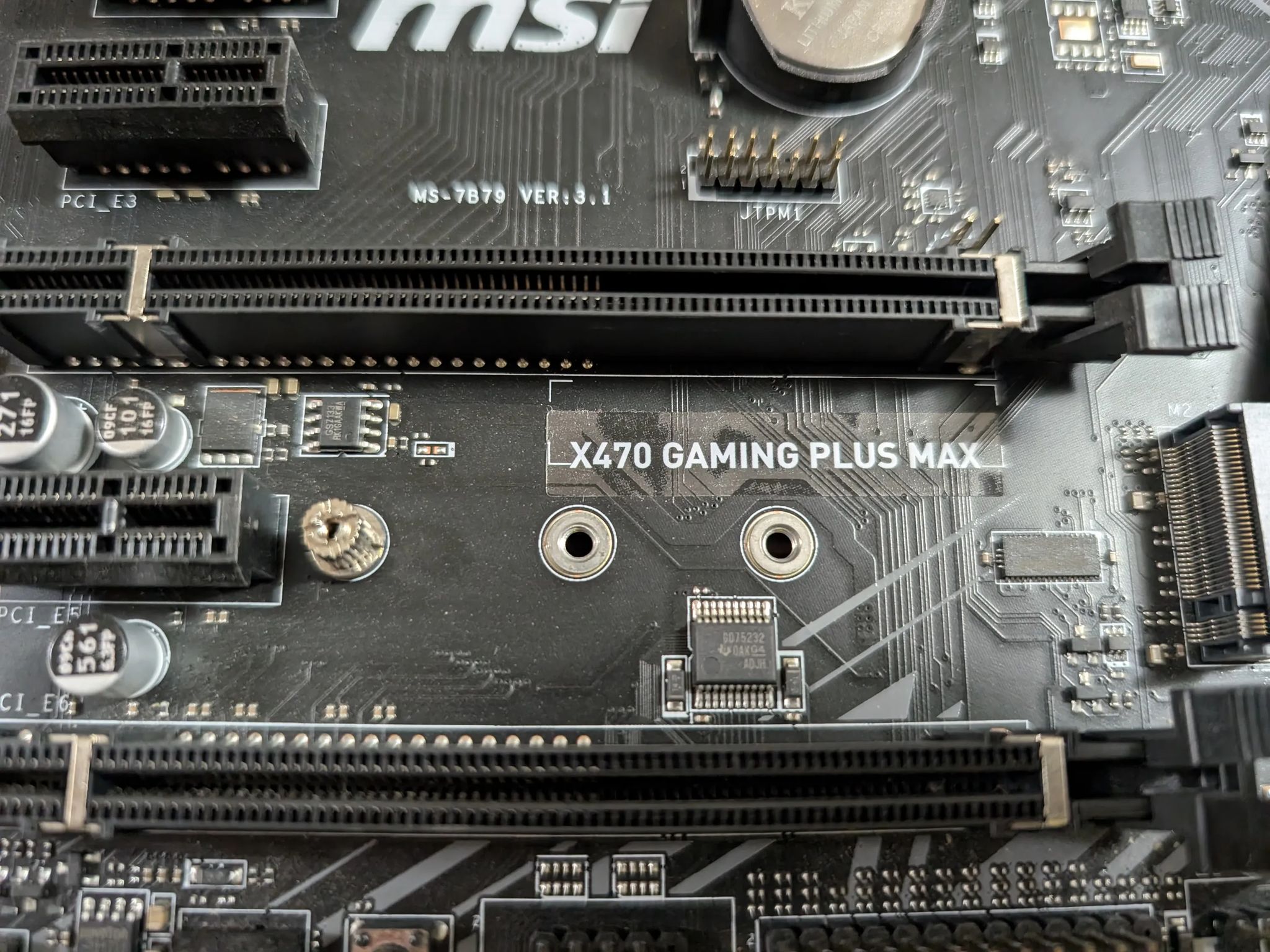 MSI X470 Gaming PLUS MAX ATX AM4 motherboard