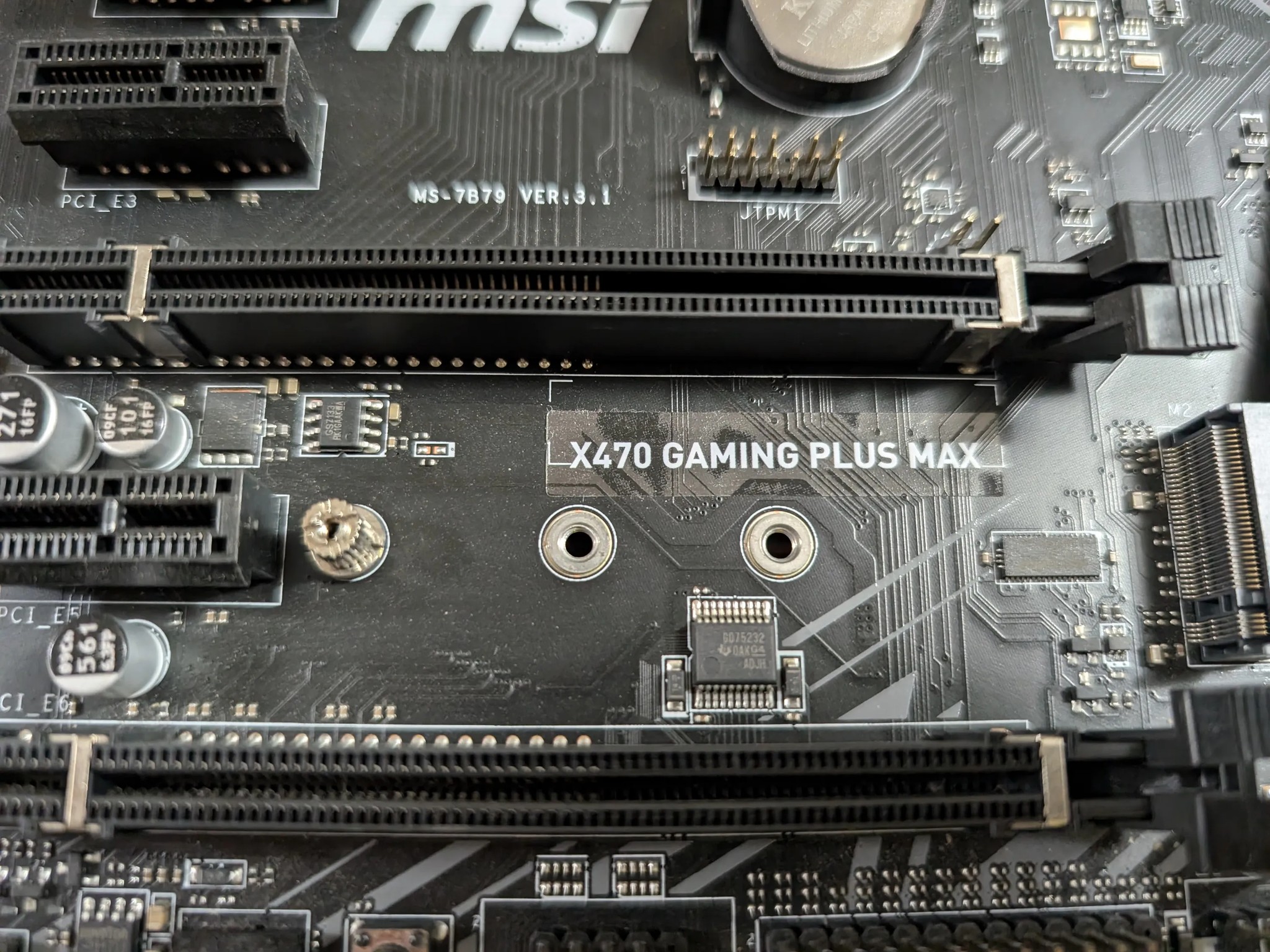 MSI X470 Gaming PLUS MAX ATX AM4 motherboard