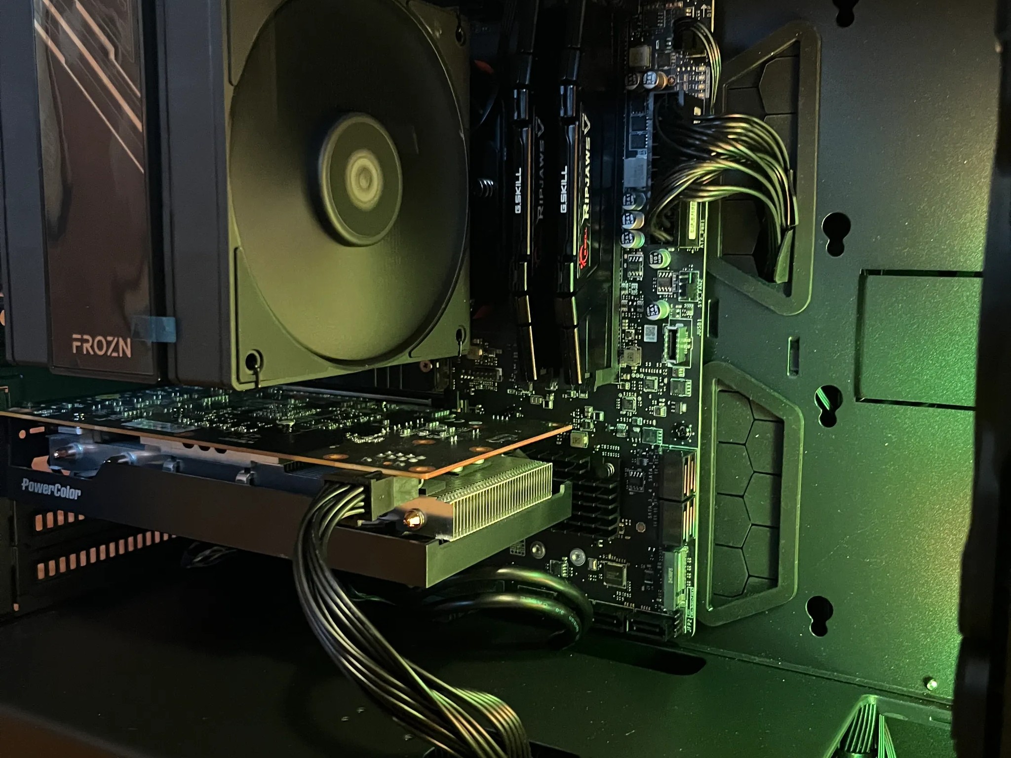 Ryzen 5 5600 | RX 6600 | 32gb RAM | 1080p High FPS Ready