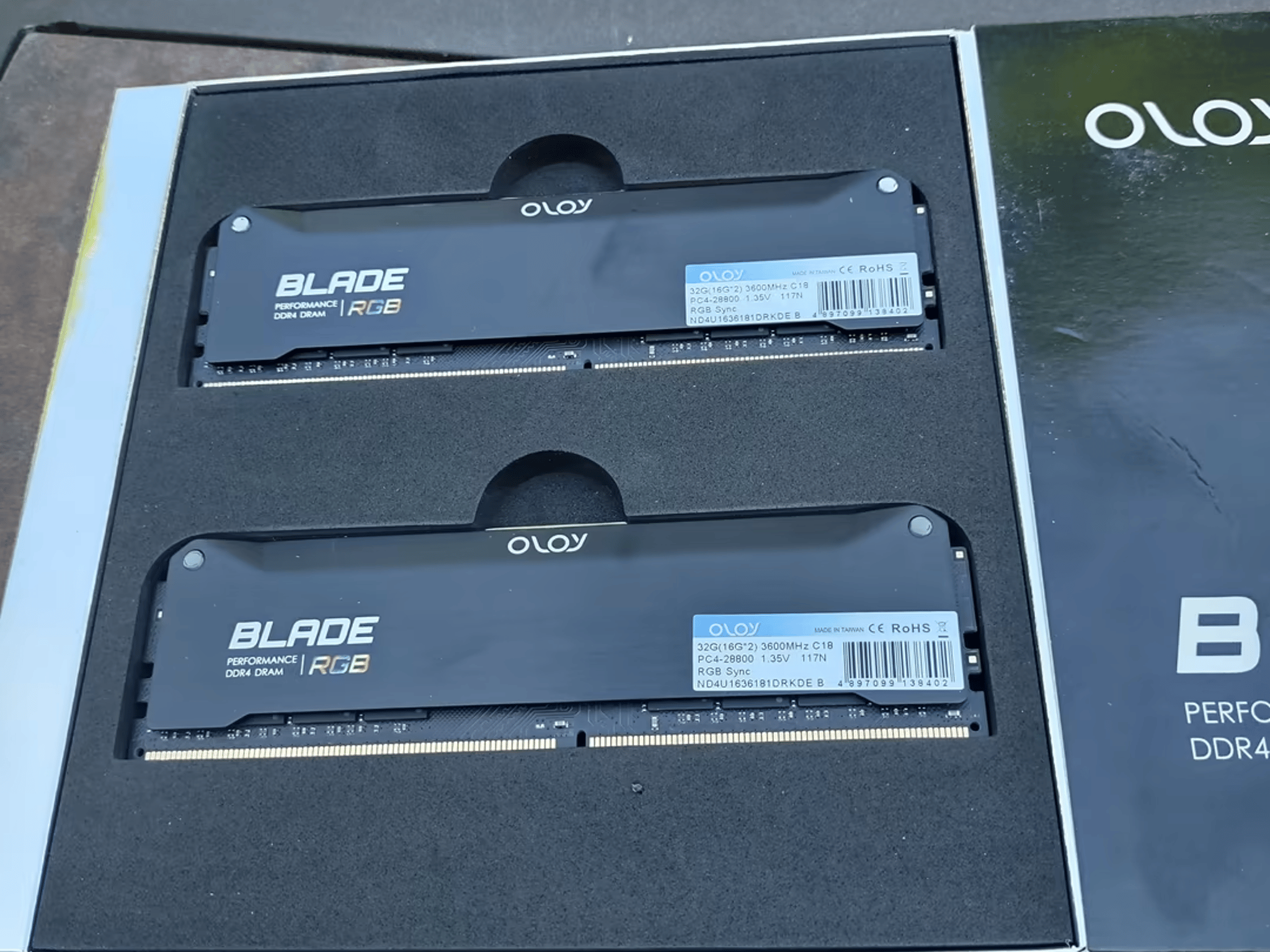 Brand New in box 32gb 2x16 memory ddr4