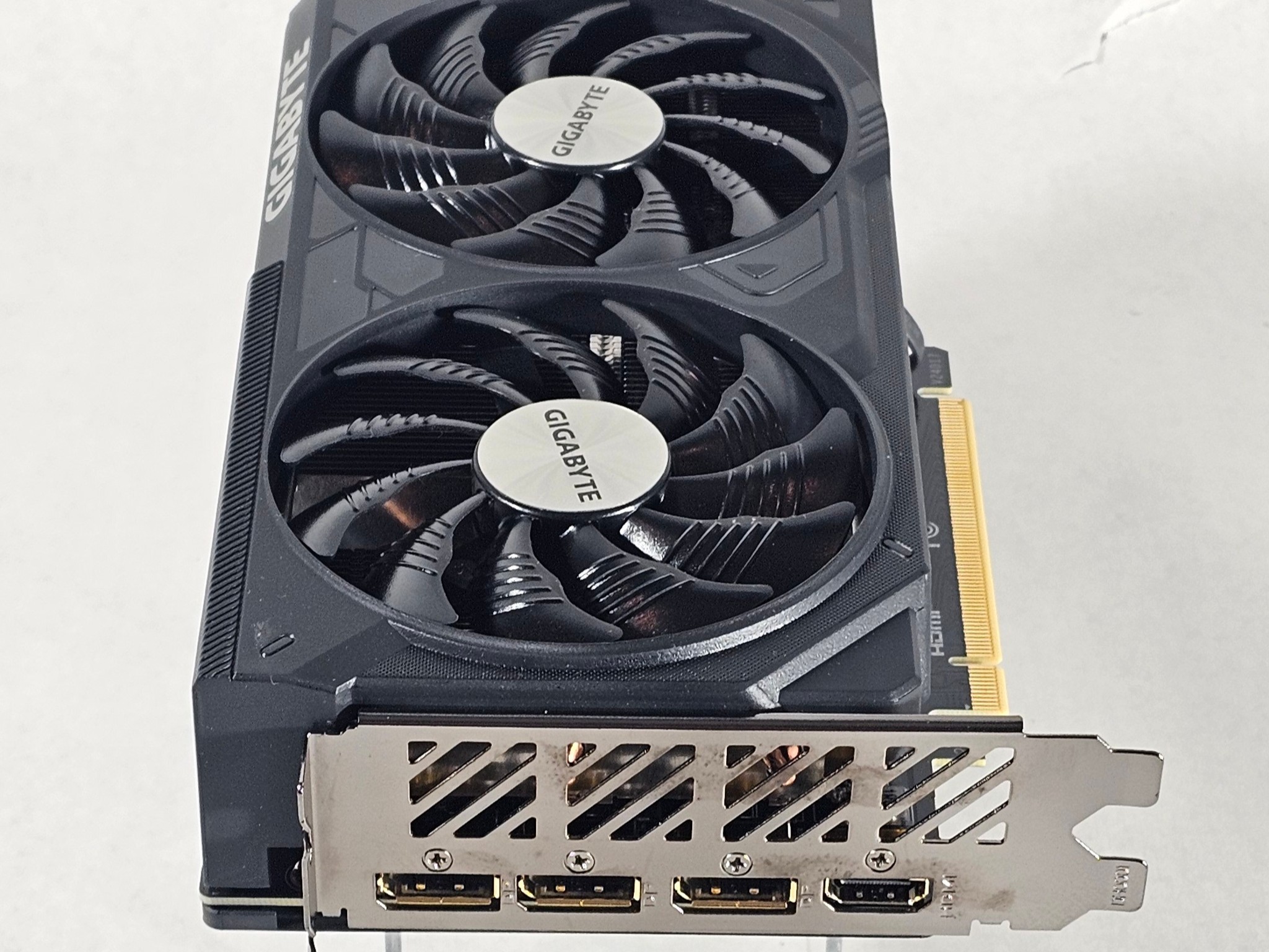 RTX 4060 Ti Gigabyte 8GB