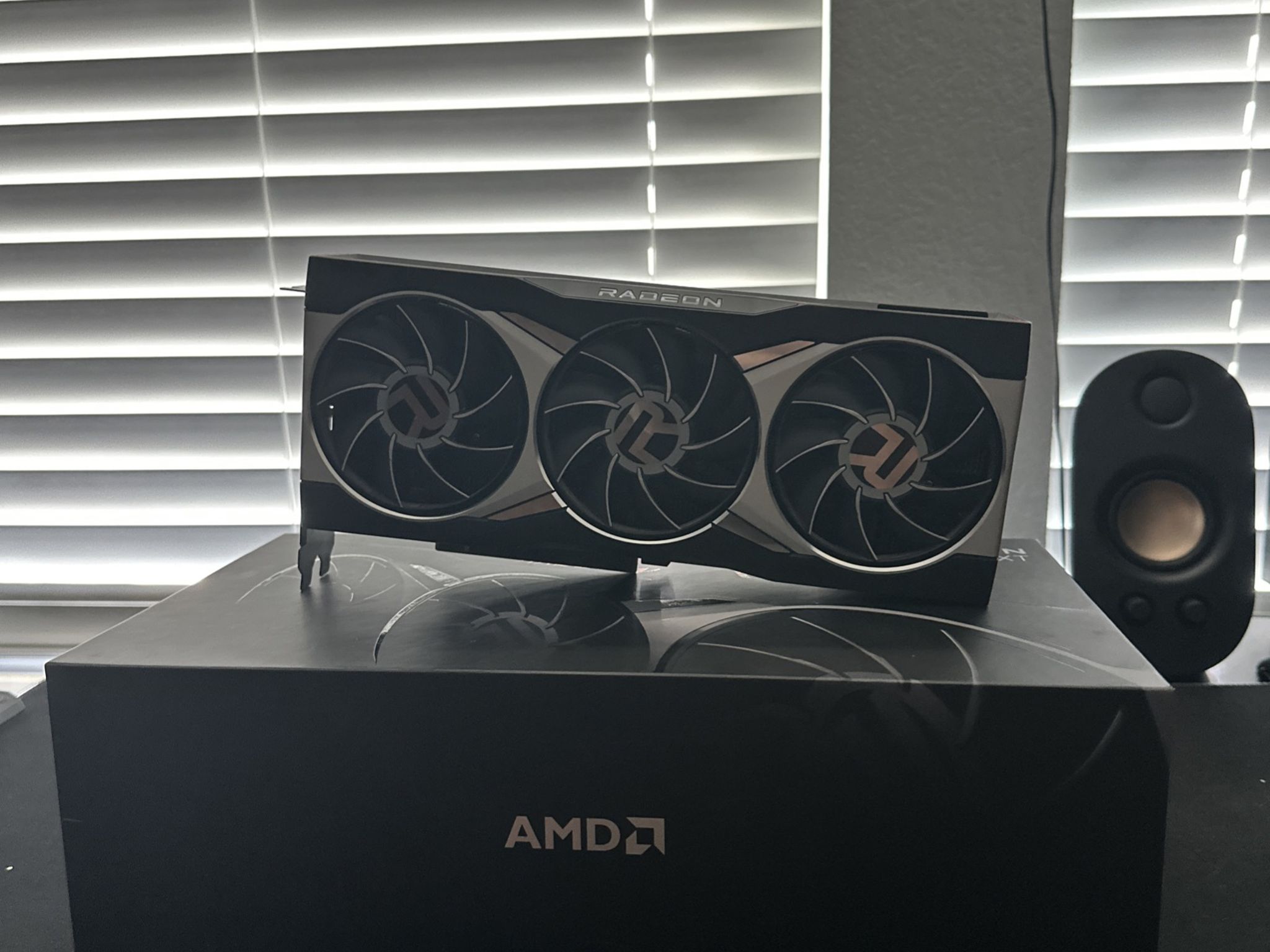 AMD Radeon RX 6800XT Reference Edition 16GB Discount!