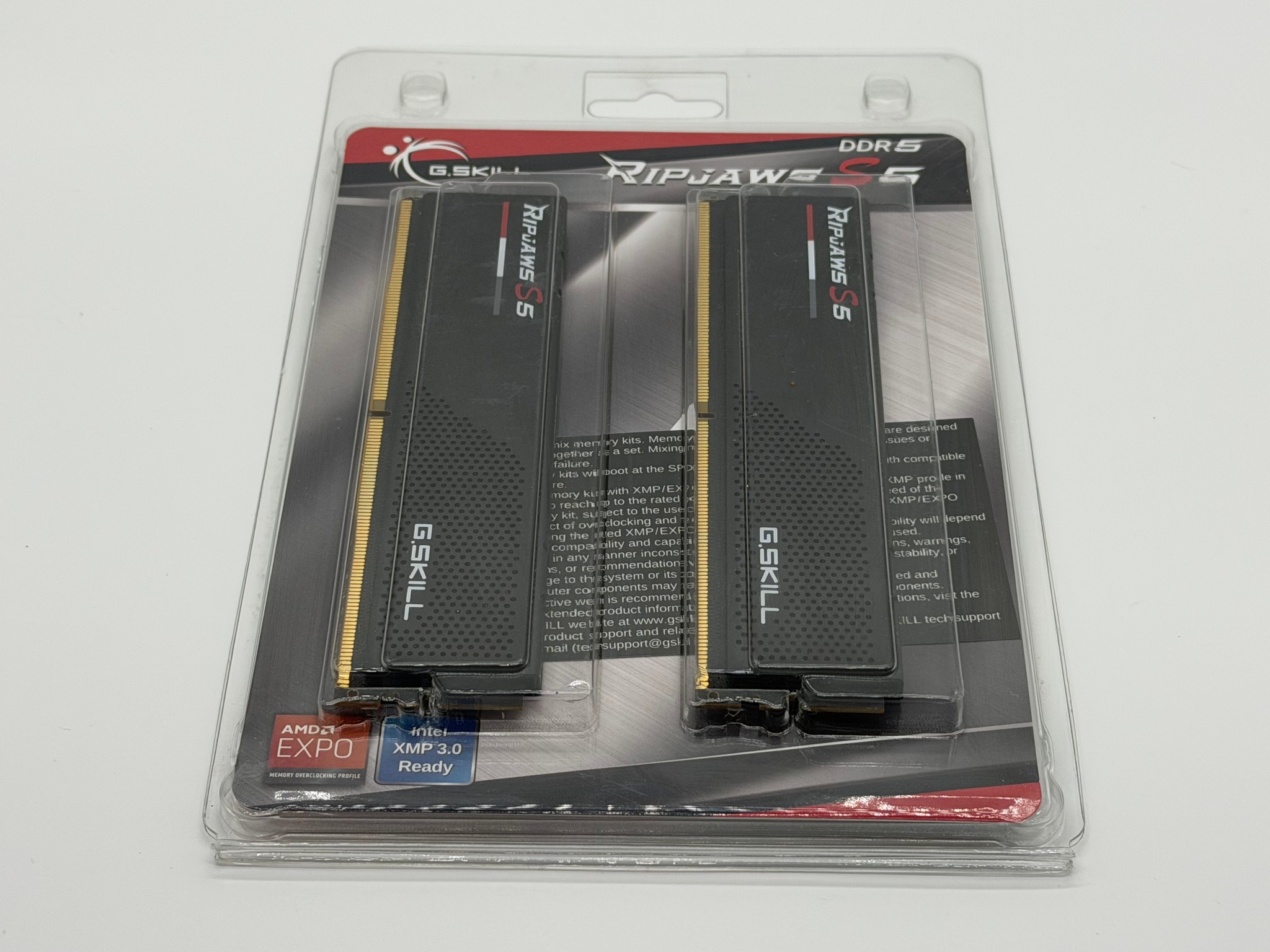 G. SKILL Ripjaws S5 32GB (2 x 16GB) Memory Kit (F5-6000J3636F16GX2-RS5K)