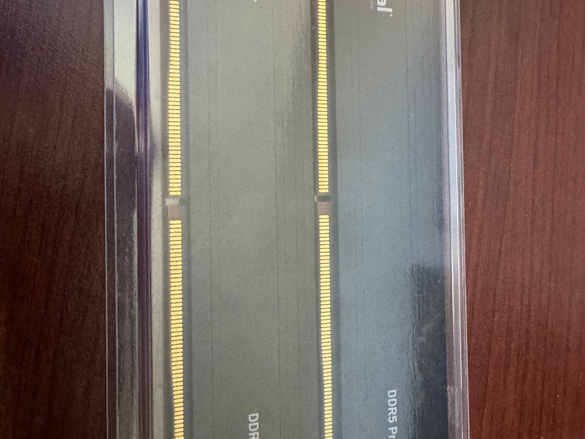 Crucial Pro 128GB DDR5 (2 x 64GB) 5600Mhz