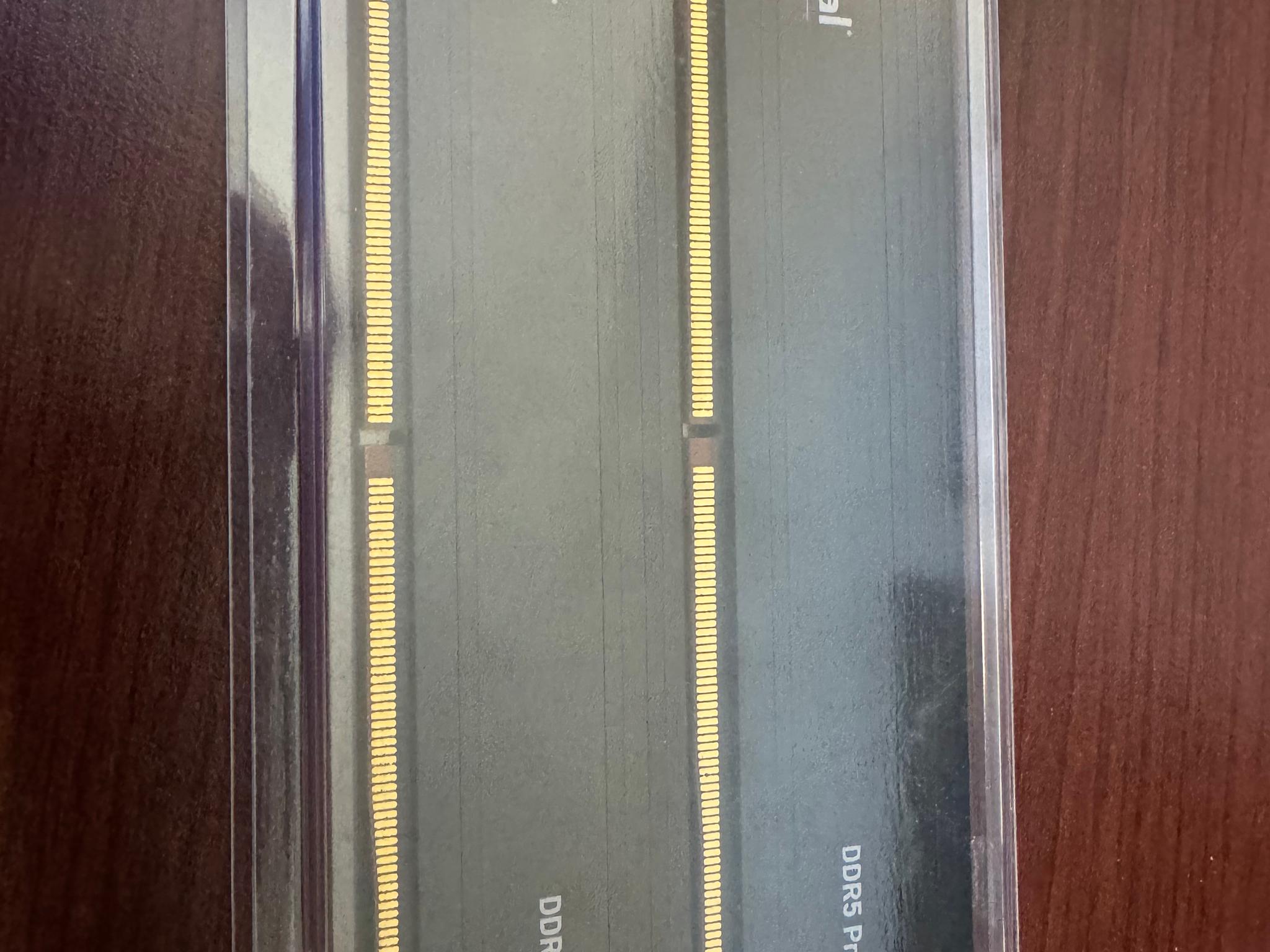 Crucial Pro 128GB DDR5 (2 x 64GB) 5600Mhz