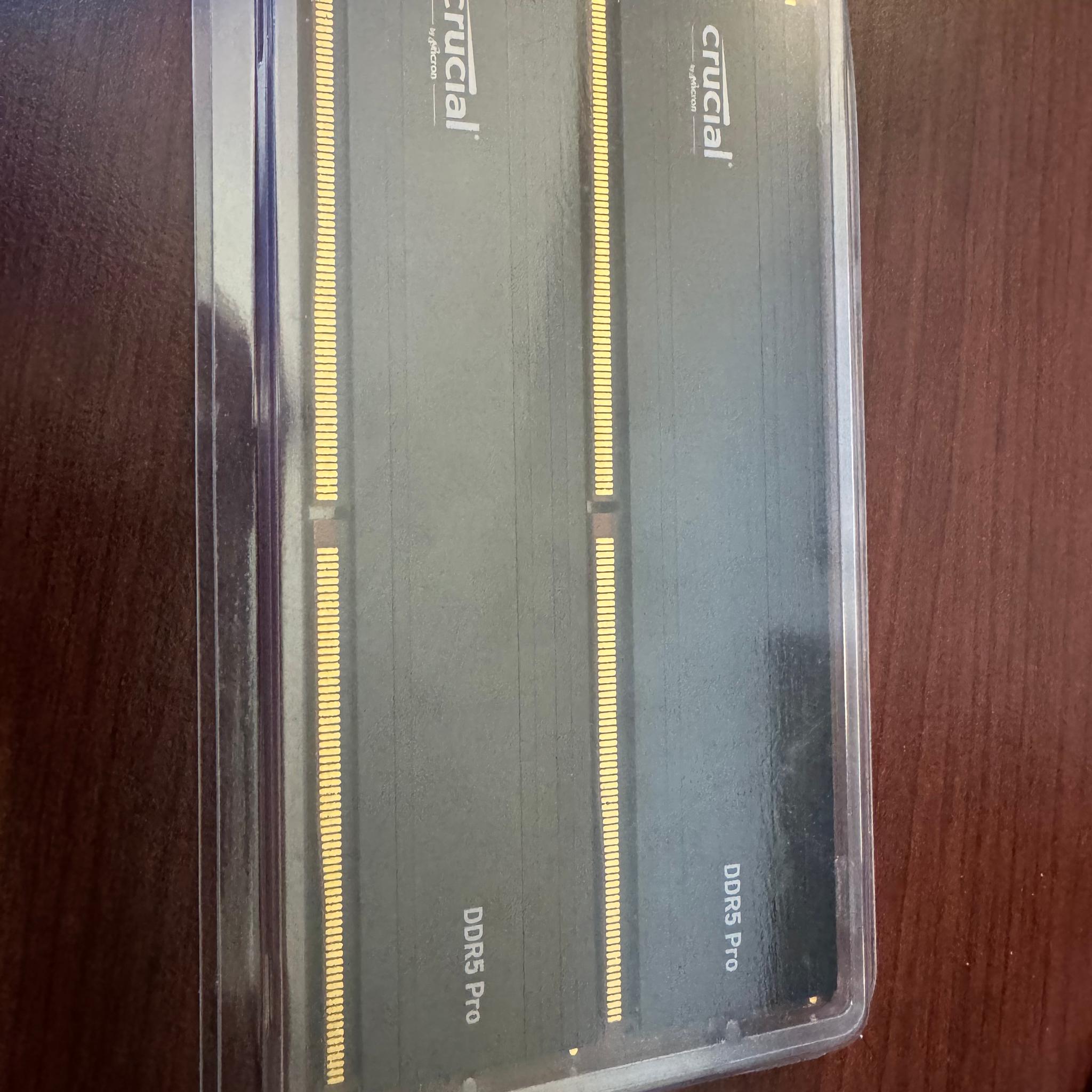 Crucial Pro 128GB DDR5 (2 x 64GB) 5600Mhz