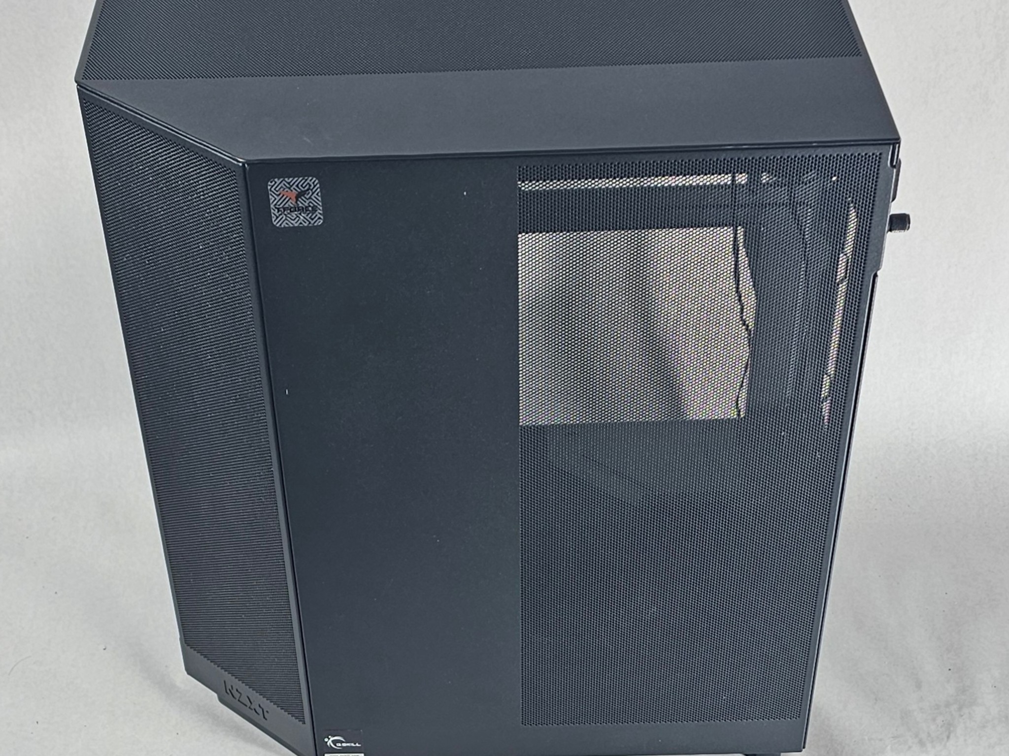 Black NZXT PC Case with Tempered Glass w/ 5 Fans