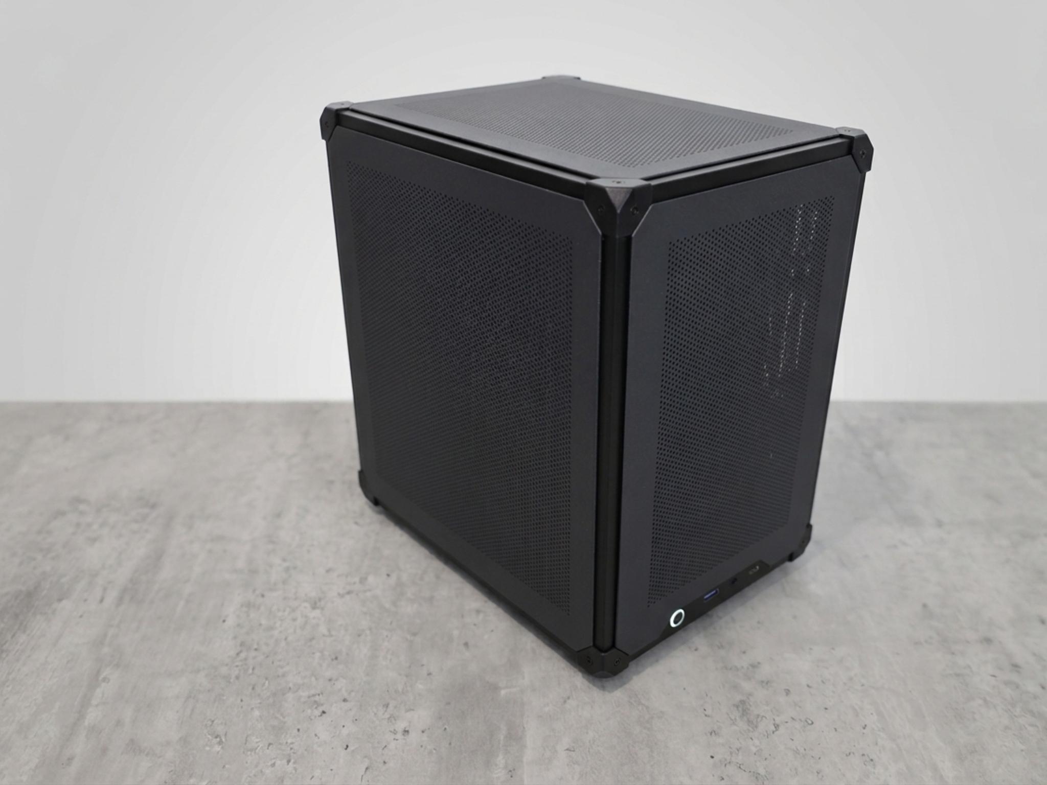 Smol 15L Compact mATX Budget Build