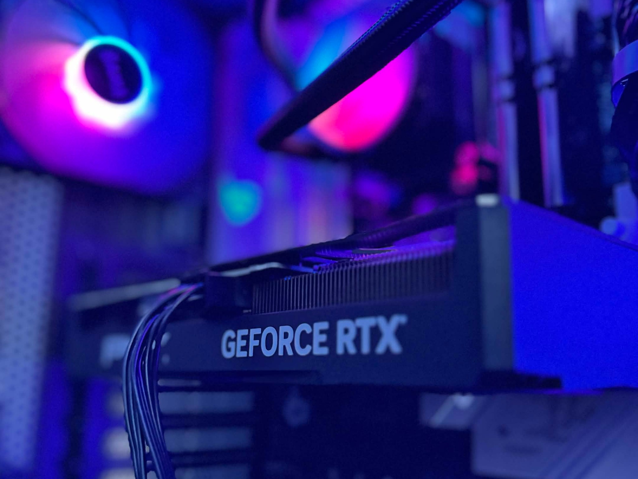 GeForce RTX 4070 Custom Gaming PC - Core i7-12700KF, 1TB NVMe SSD