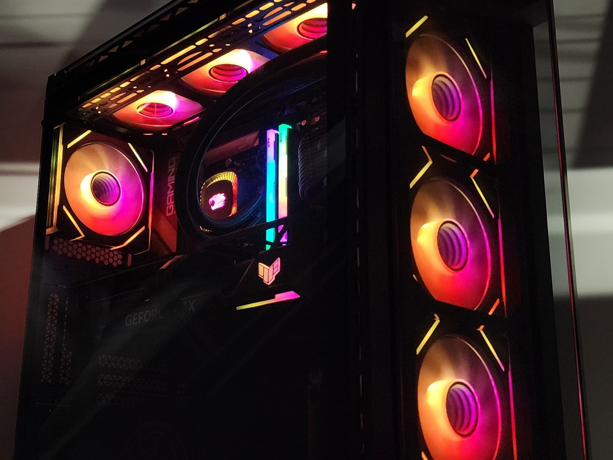 Gaming PC Ryzen 7 7700 32GB RAM 2TB SSD RTX 4080 SUPER 16GB Windows 11 Computer