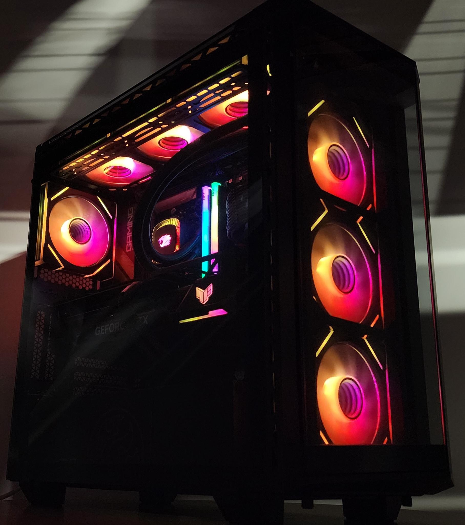 Gaming PC Ryzen 7 7700 32GB RAM 2TB SSD RTX 4080 SUPER 16GB Windows 11 Computer