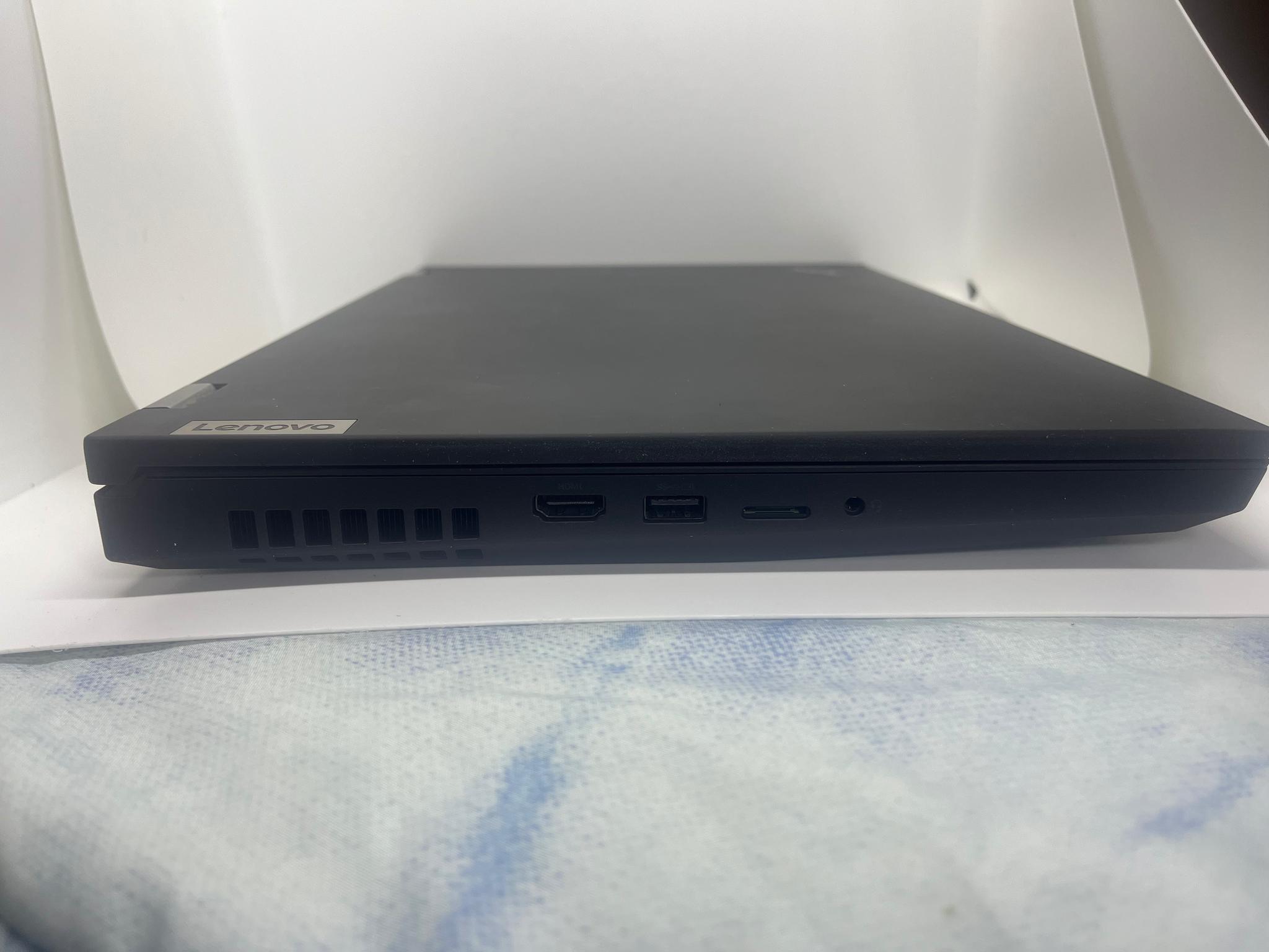 Thinkpad i9- 10885H RTX 2080