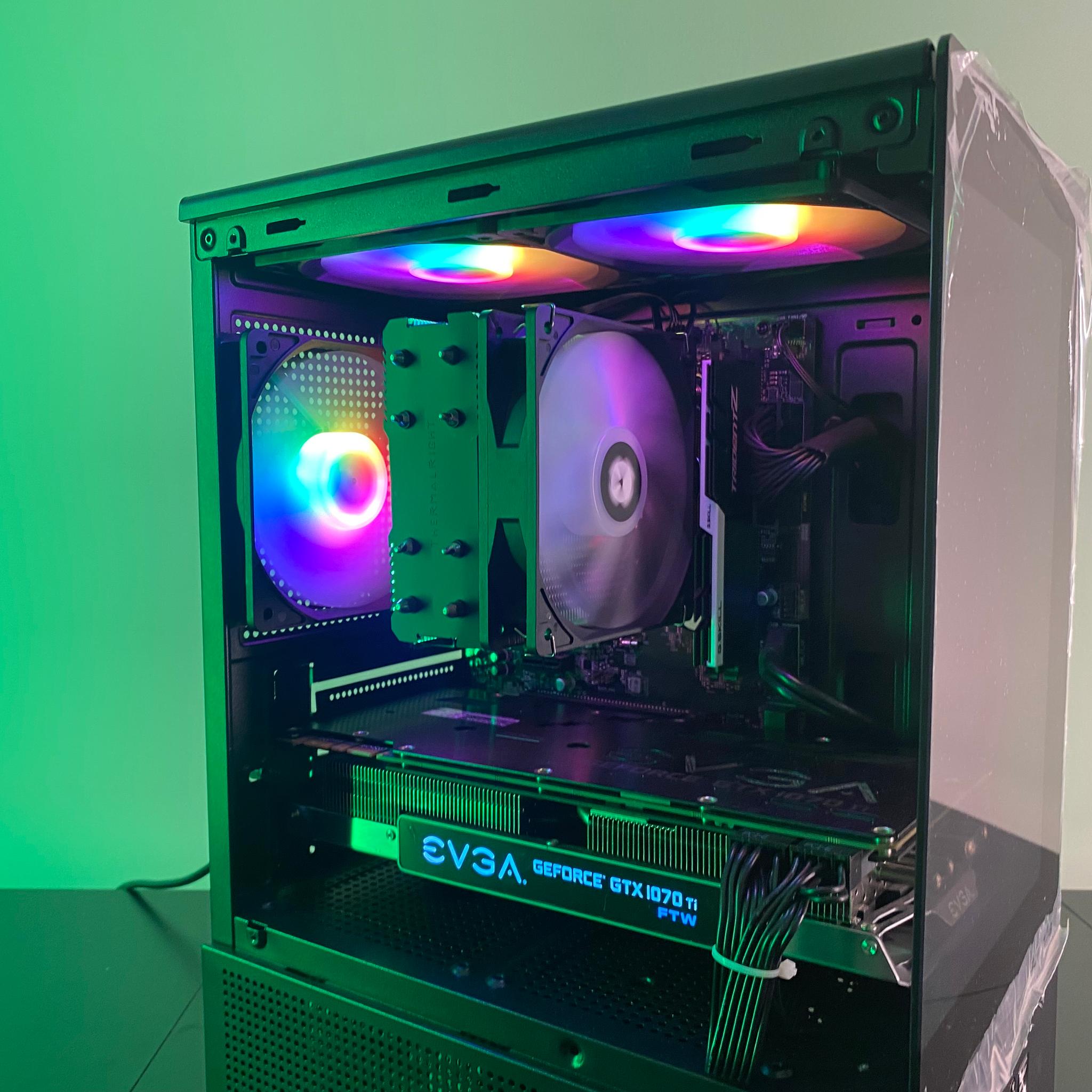 RGB Gaming PC | EVGA GTX 1070 Ti FTW 8GB | Intel Core i5-7500 | 16GB DDR4 RAM | 500GB SSD |