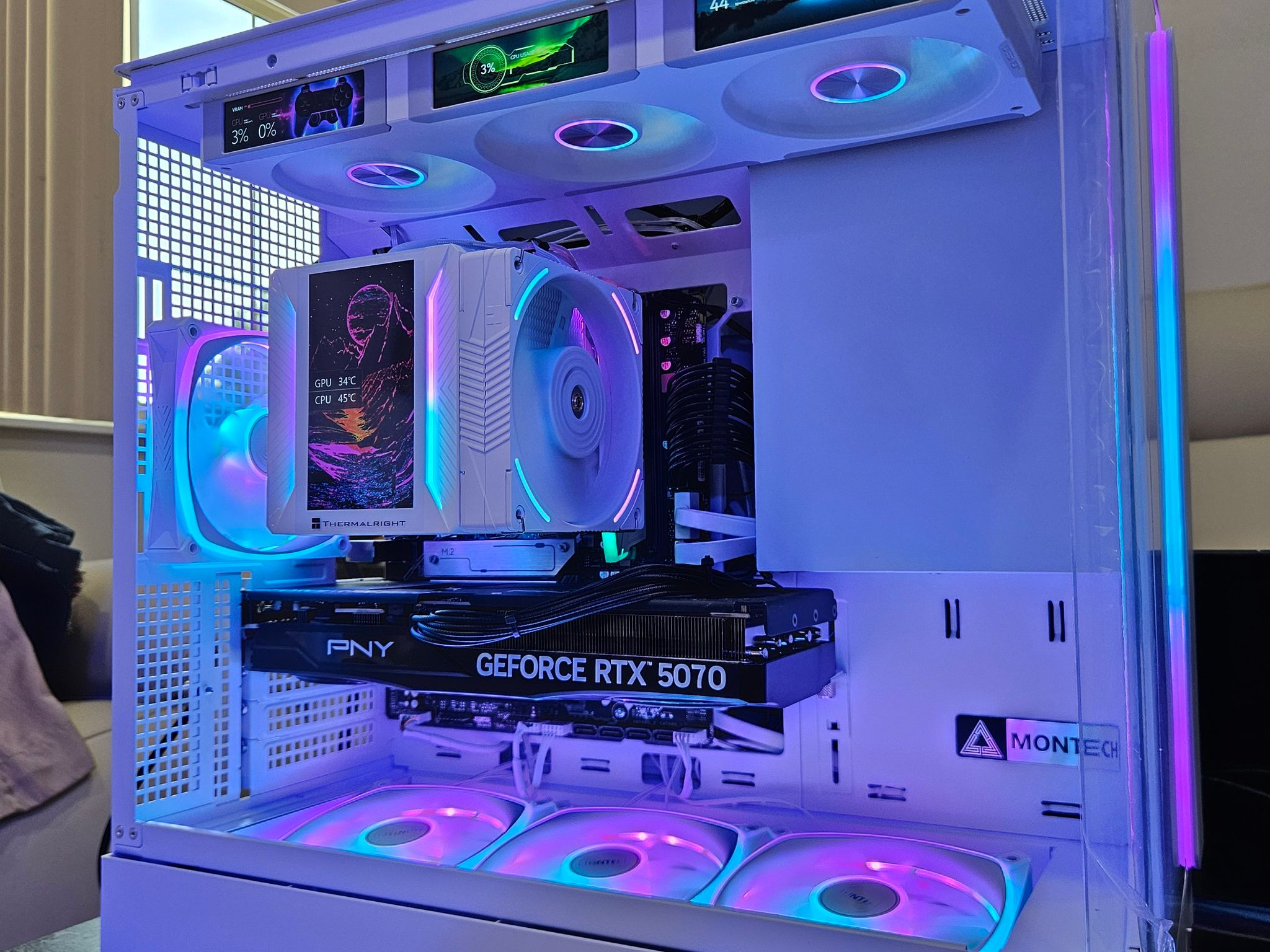 RTX 5070 Gaming PC • Ryzen 7 9700X • 1TB M.2 • Jonsbo ZC-360 • 32GB DDR5 • Clean White