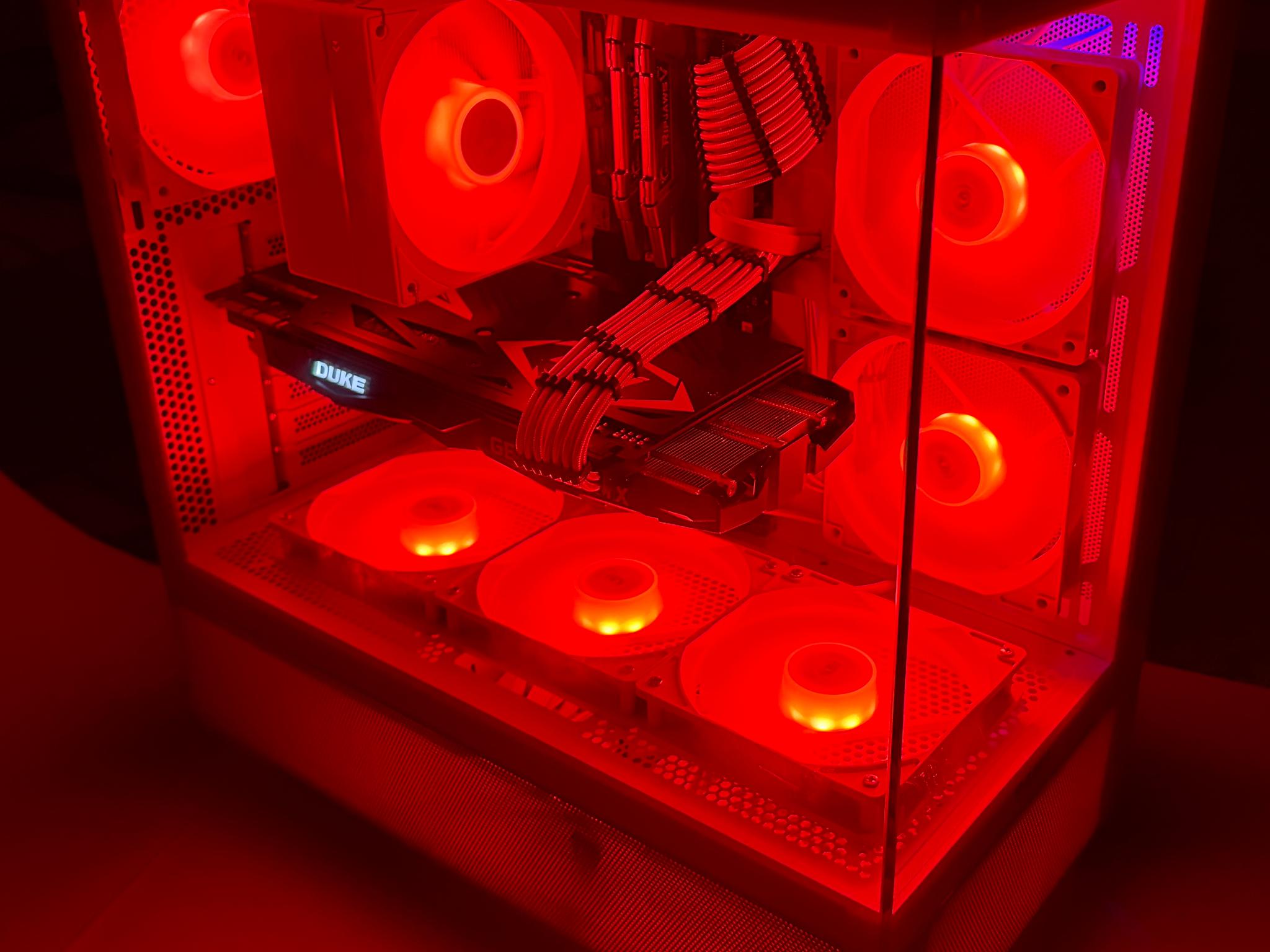 White- 1070 ti, 16 gb ddr4-3000, intel i5- 6500