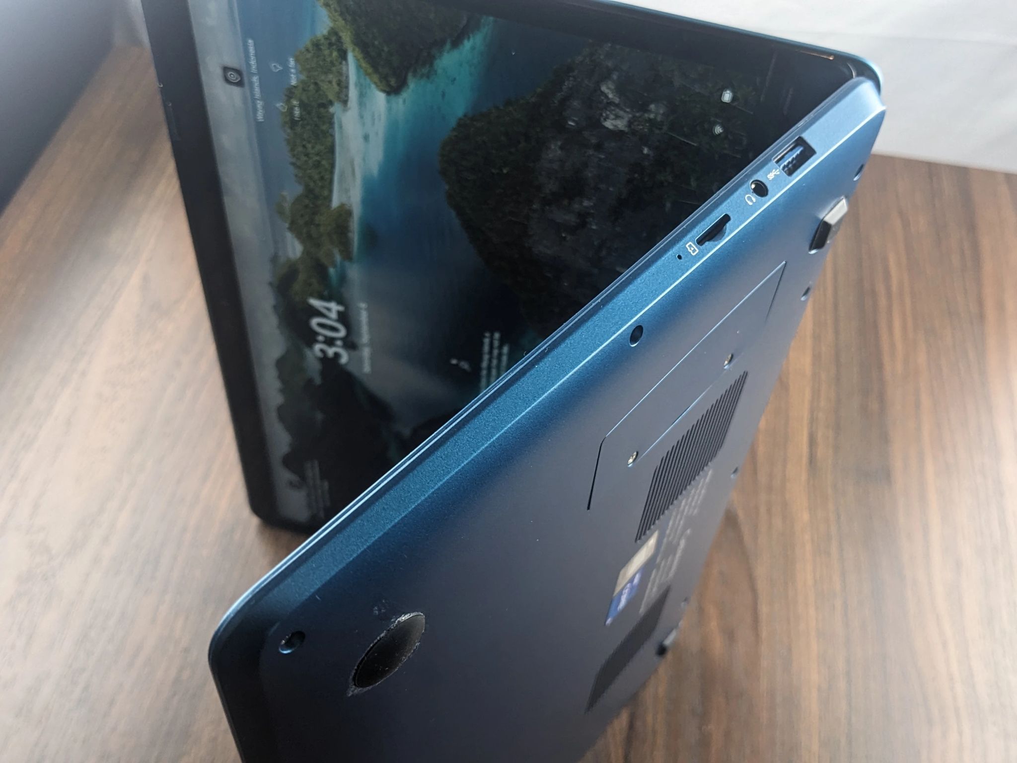 14" Gateway, Glass, Metal Top,  i5-1135g7, Xe Graphics, 16GB DDR4, 512GB SSD