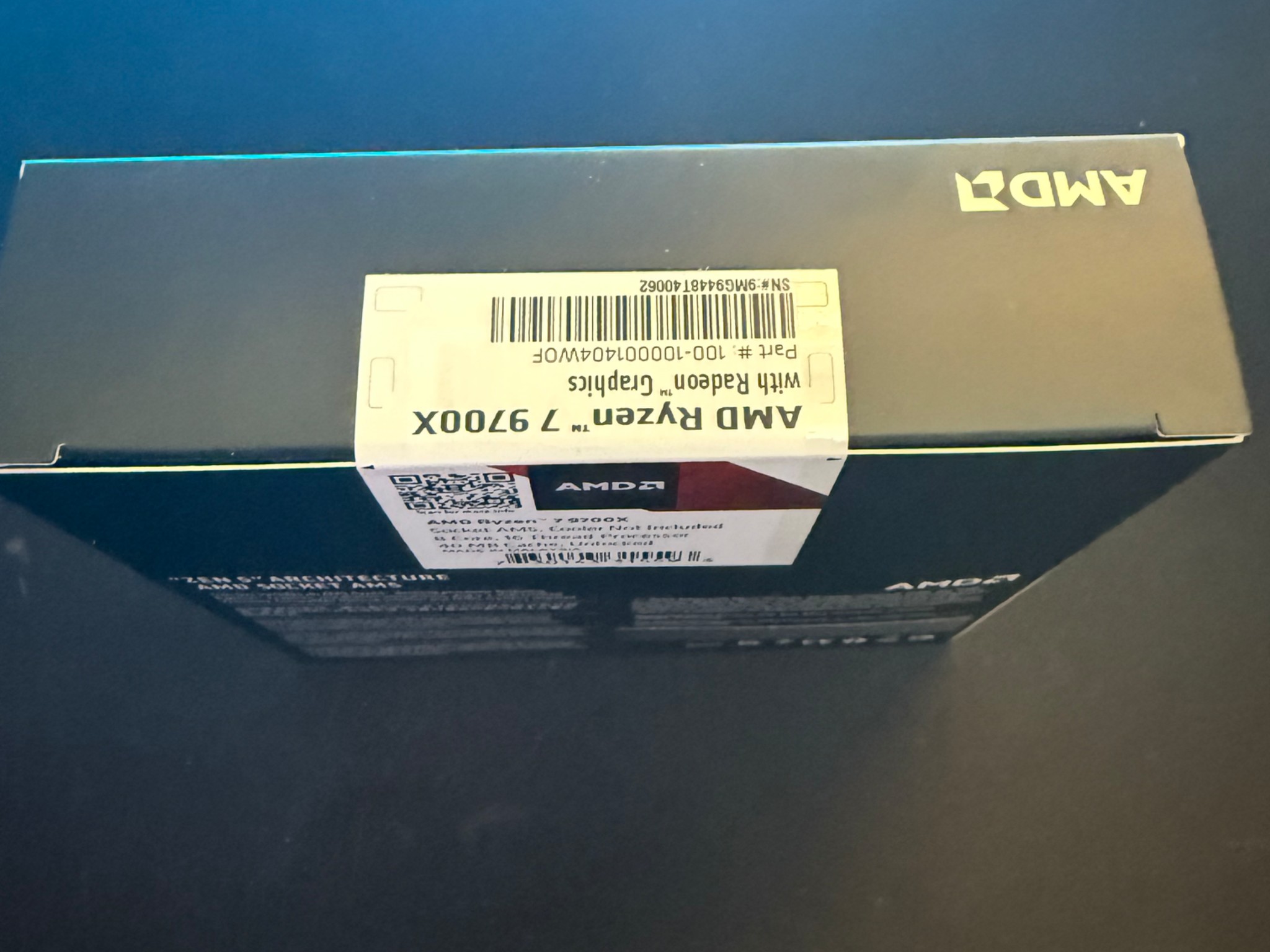 BNIB AMD Ryzen 7 9700x