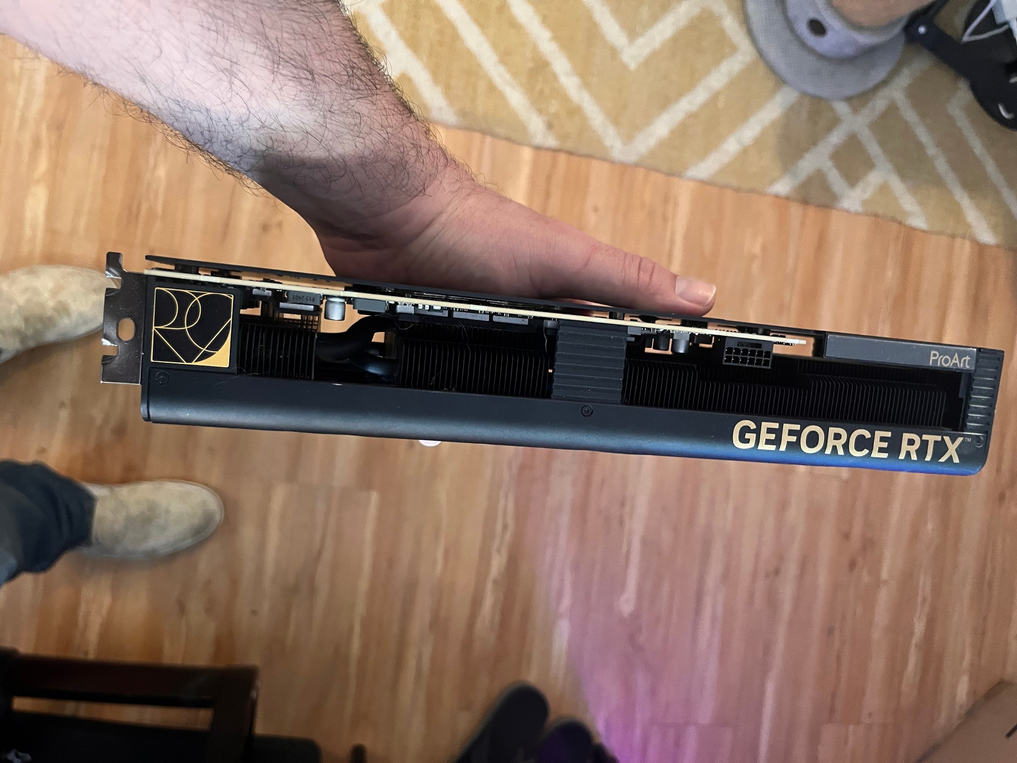 Asus ProArt 4070 Ti SUPER 16