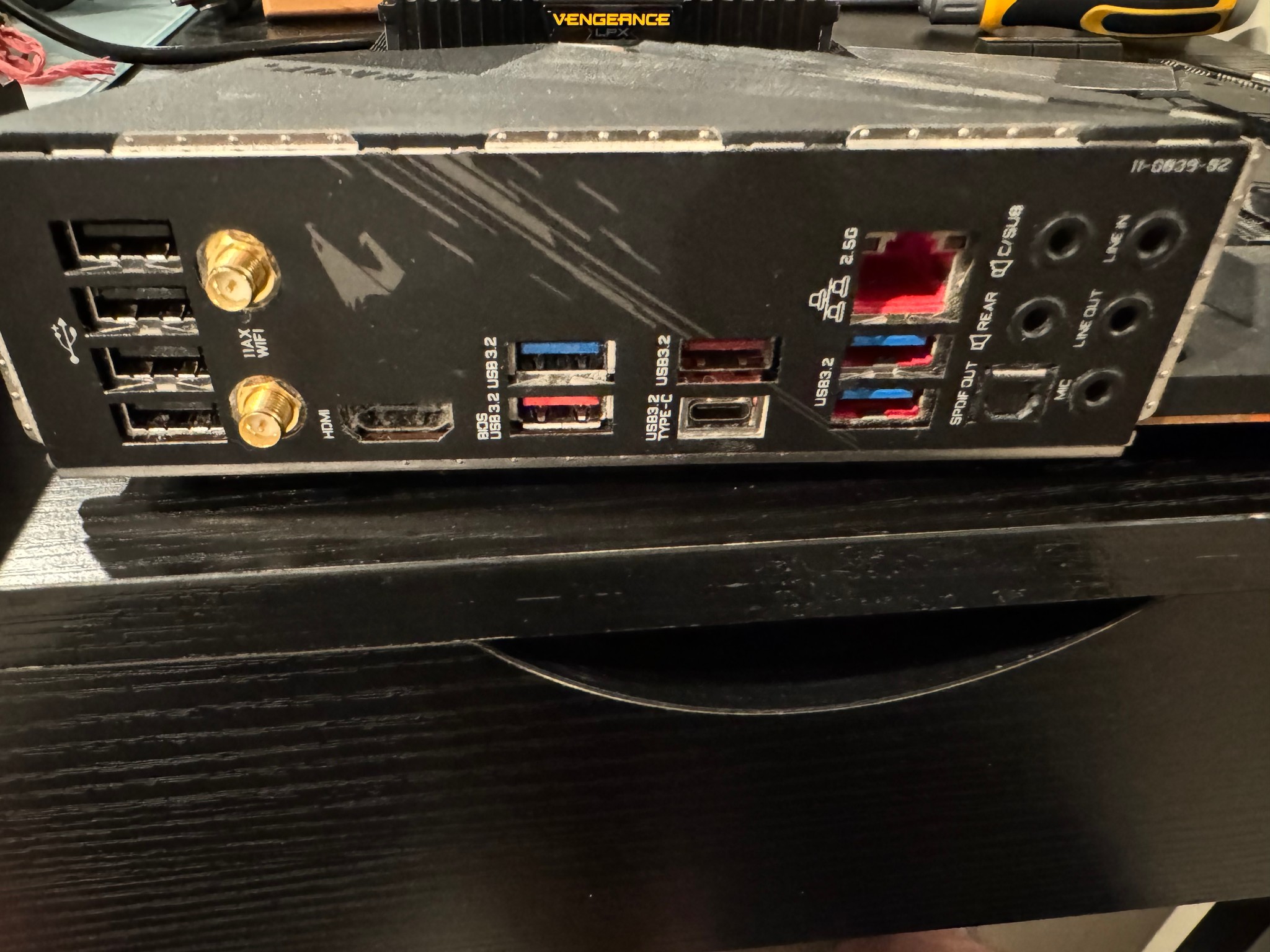 Gigabyte Z490 Aorus Pro AX (Wi-Fi 6) + Intel Core i5-10400 Combo + Optional 32GB RAM