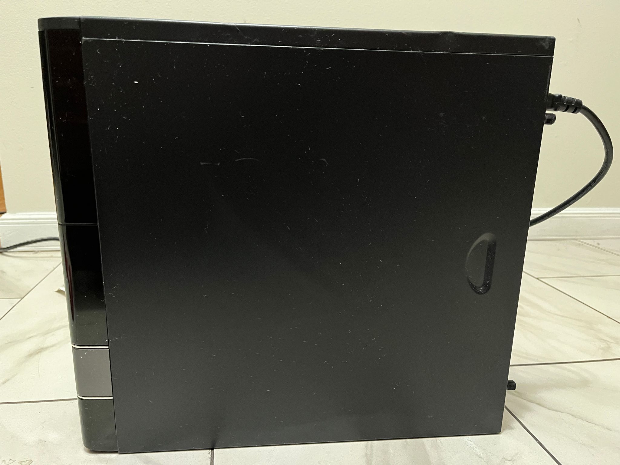 NVIDIA RTX 3060 Ti, Intel i3-12100, 16GB RAM, 512GB SSD - High FPS Sleeper Gaming PC w/ Wi-Fi & BT