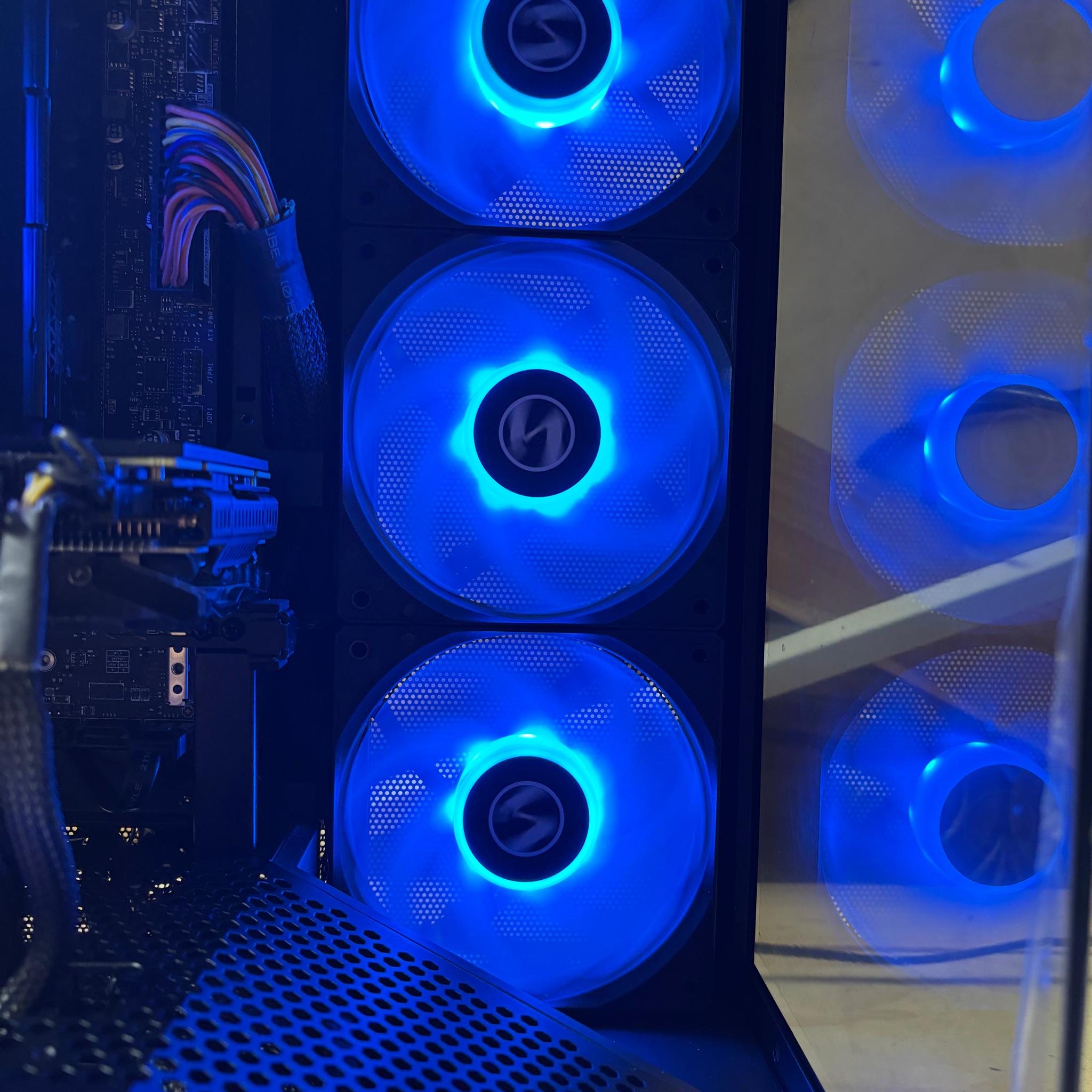GeForce RTX 2080 Ti, Core i7, 2.5tb storage, 16gb ram