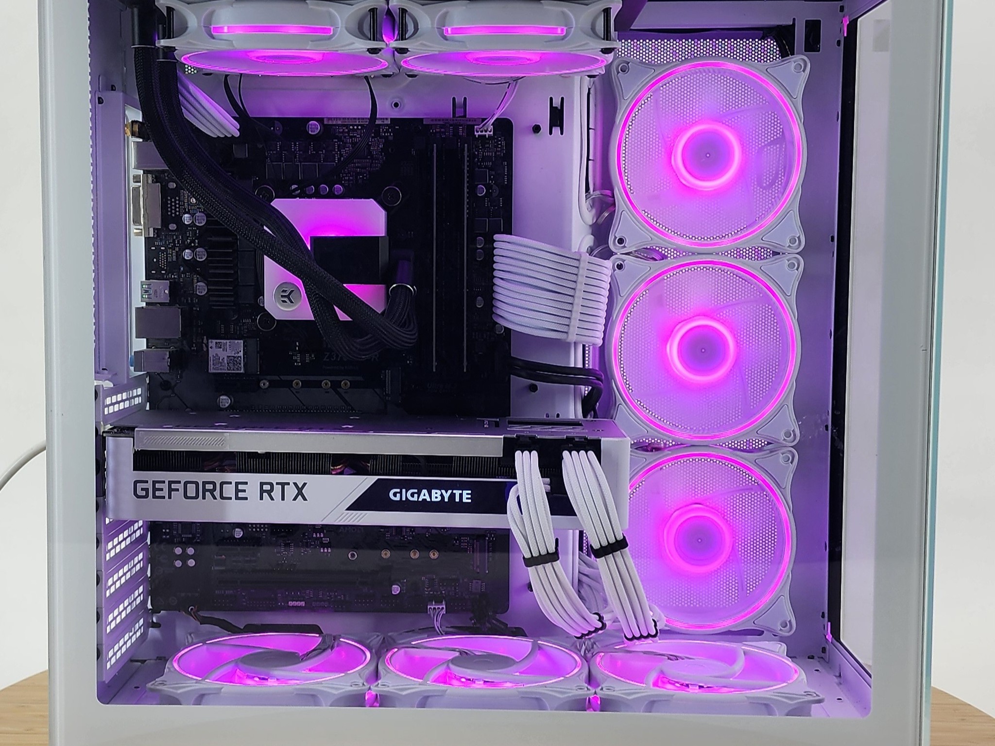 Gaming PC i7-9700K 16GB RAM 1TB SSD RTX 3070 8GB Windows 11 Computer