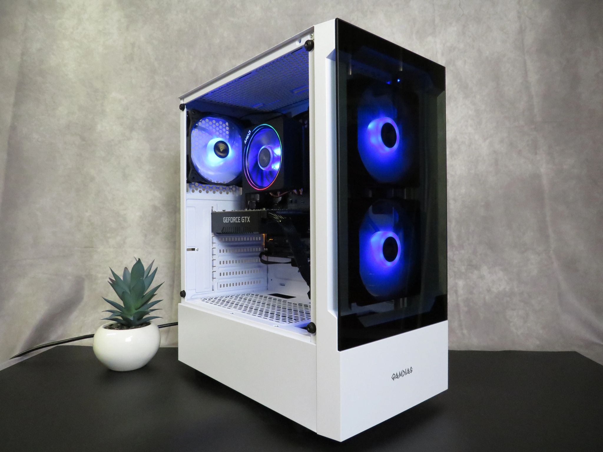 Best Entry level GAMER! Ryzen 5 3600 + GTX 1660ti + 16 GB DDR4 + 1 TB NMVE SSD