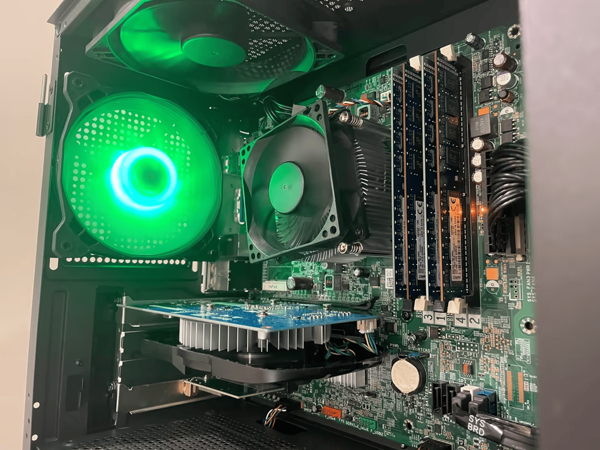 Visage/i7-Budget Gaming PC