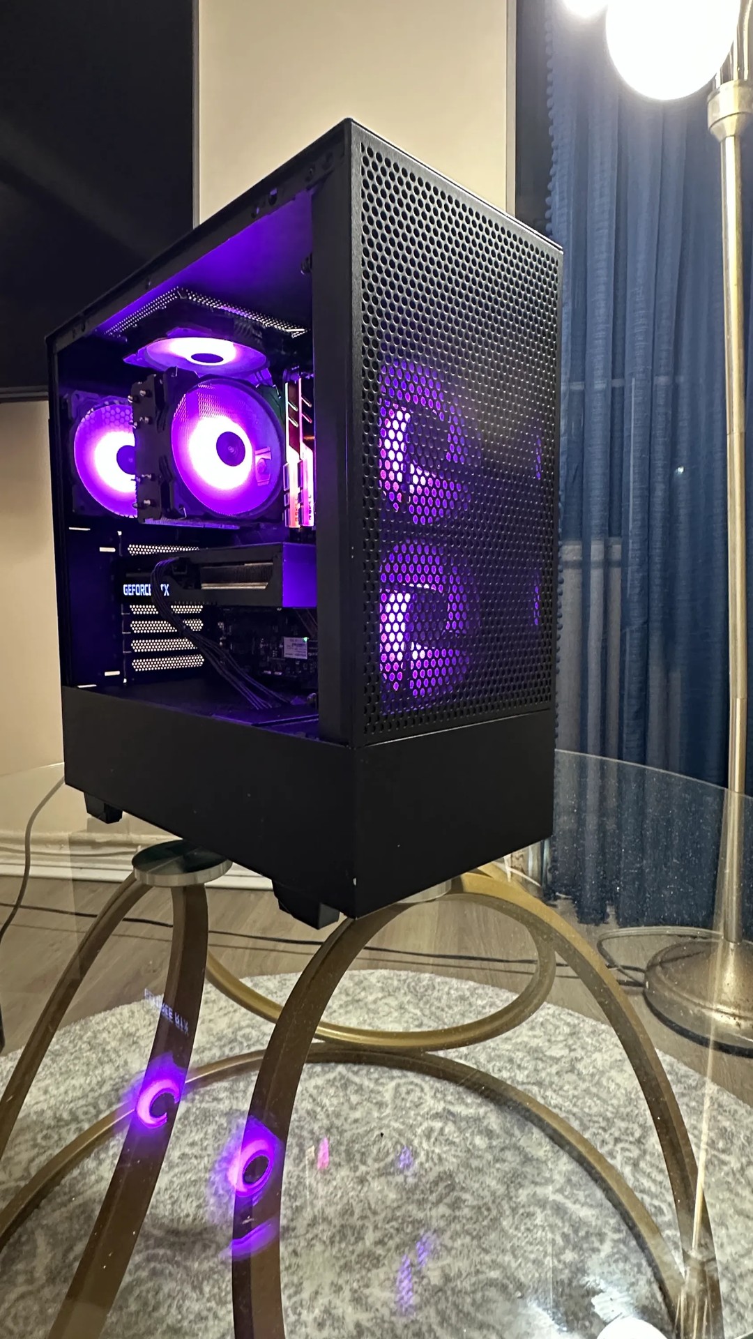 RTX 3070 TI | RYZEN 9 3900X | 32GB DDR4 | 1.5 TB | Jawa