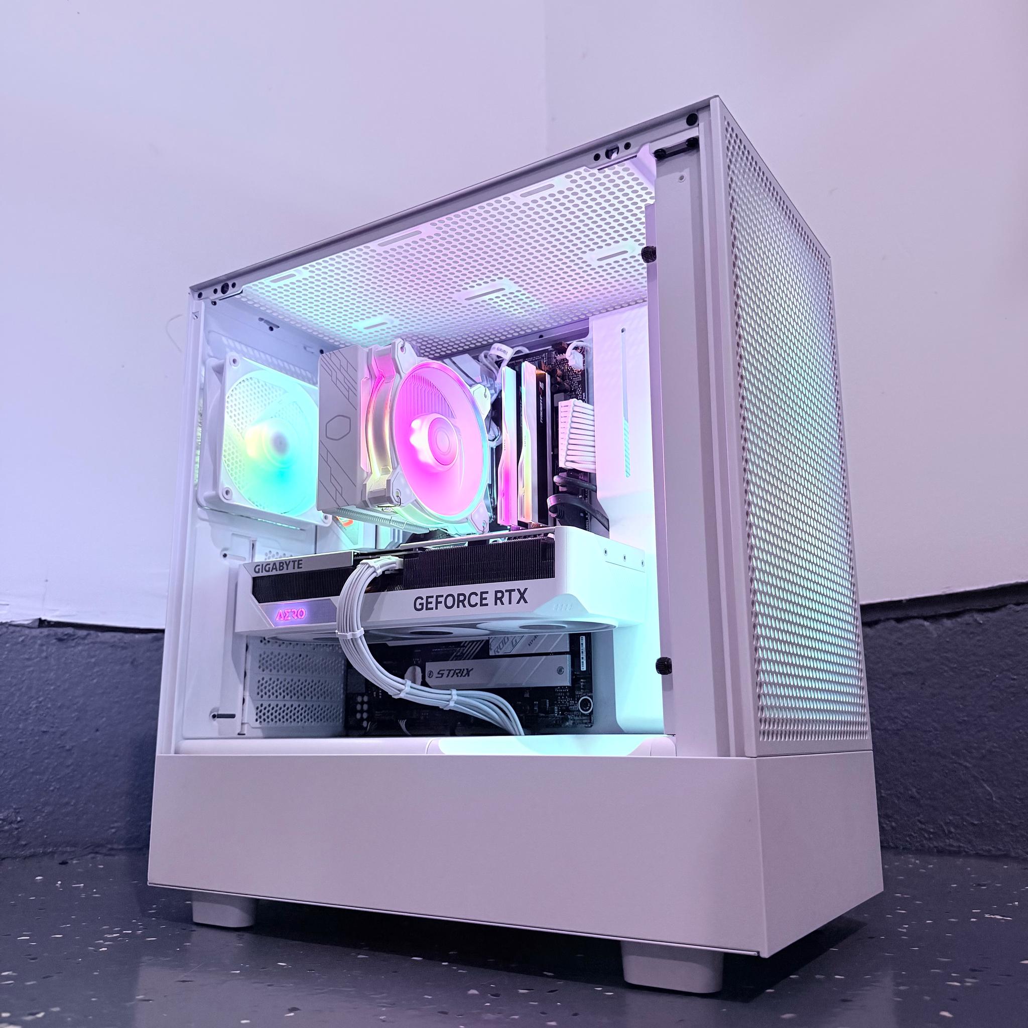 🌈"Starlight Pearl"⚪️| 1440p Gaming | RTX 4070 Super | Ryzen 7 7700 | 32GB DDR5 | 3TB Storage