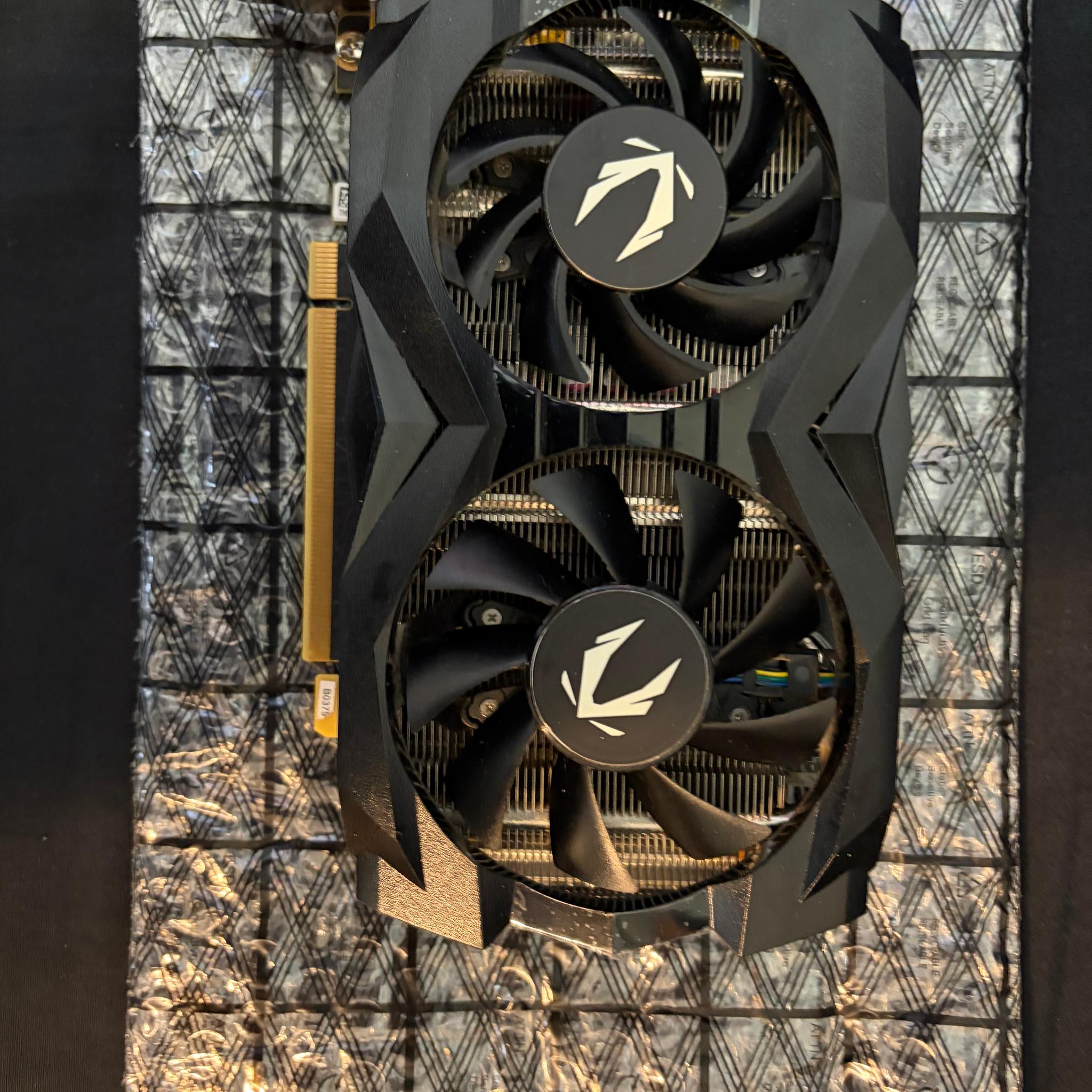 Zotac GAMING Twin Fan GeForce GTX 1660 SUPER