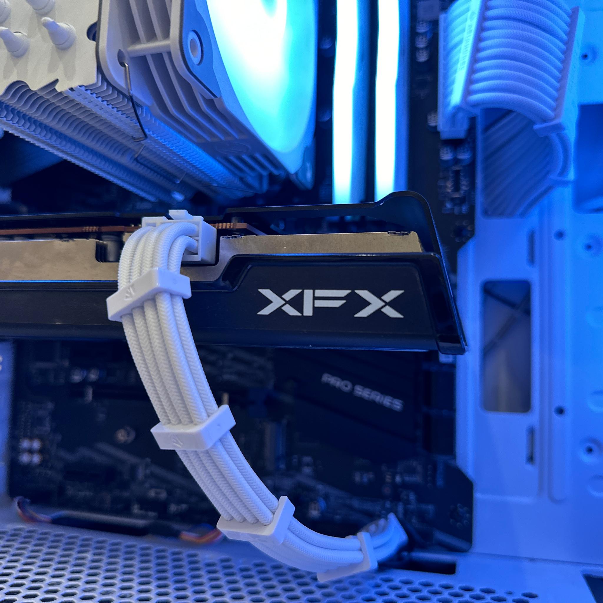 Ryzen 5 5600 ⚔️ AMD RX 6600 ⚔️ 16GB DDR4 RGB ⚔️ 1TB SSD ⚔️ WINDOWS 11 PRO