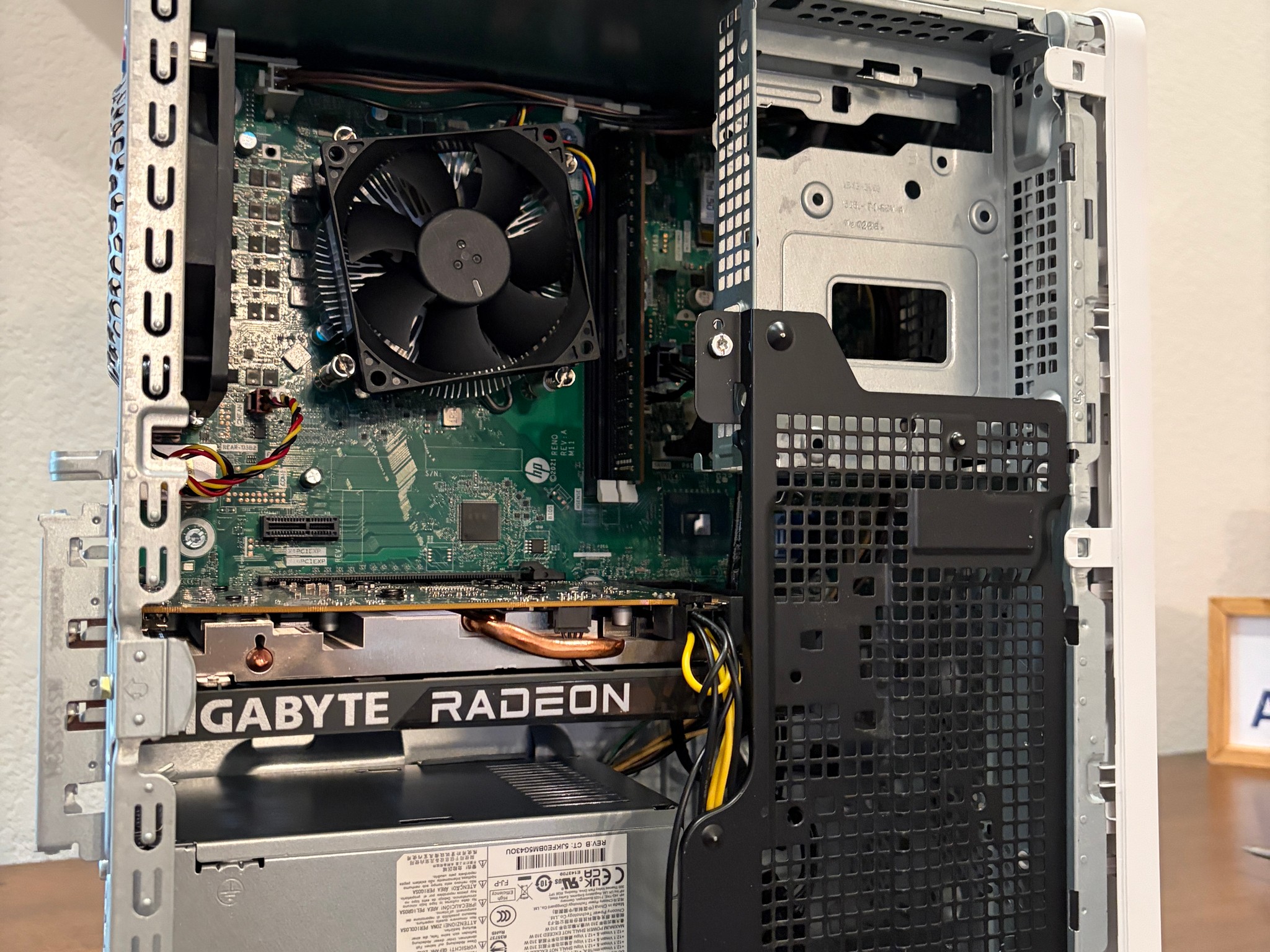 RX 6500 XT Gaming Desktop (i3-12100)