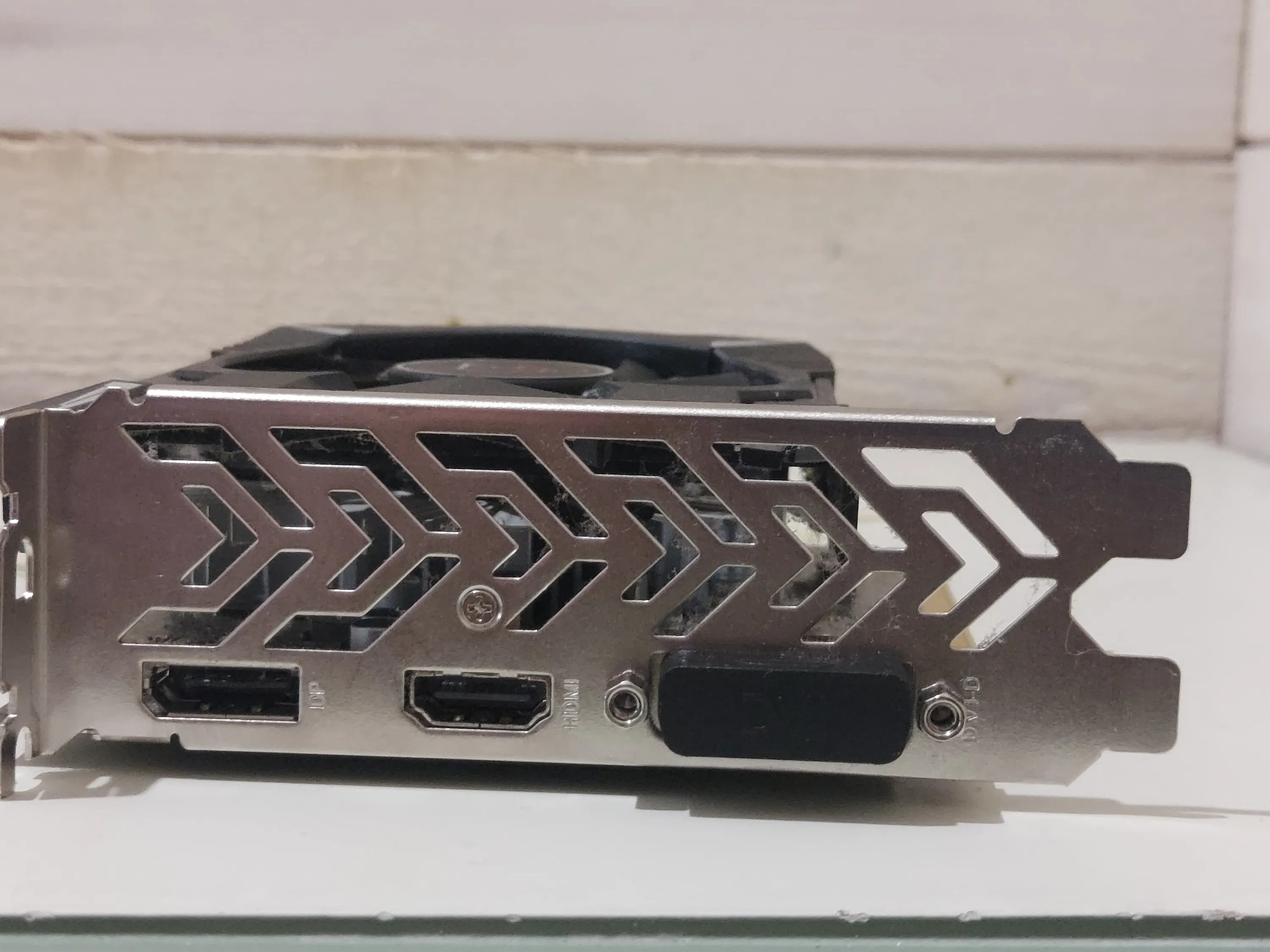 RX 550 ASrock Phantom Gaming 2b RX 550-512