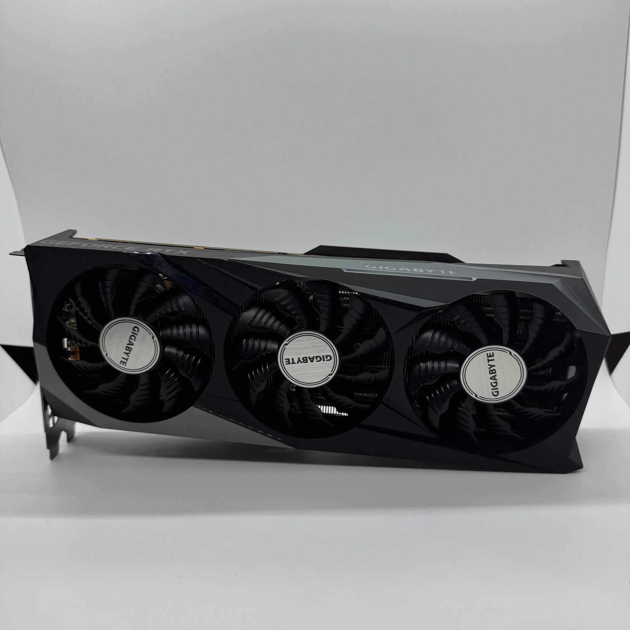 Gigabyte GAMING OC GeForce RTX 3070 8 GB Video Card
