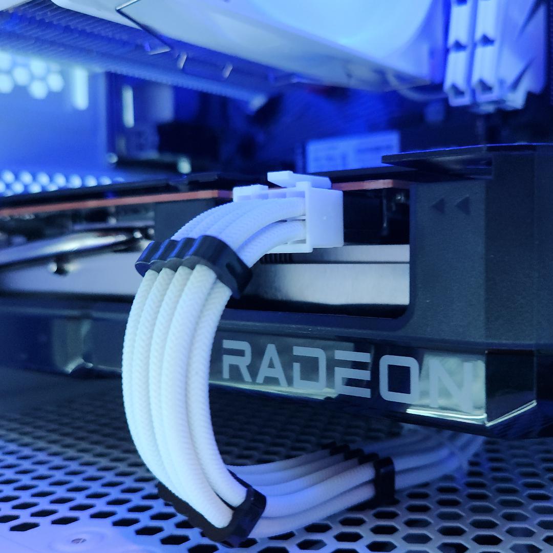 🌑Dagger🔪: RX 7600 | Ryzen 5500 | 16GB DDR4 RAM | 512GB SSD | 4 RGB Fans | White RGB Gaming PC