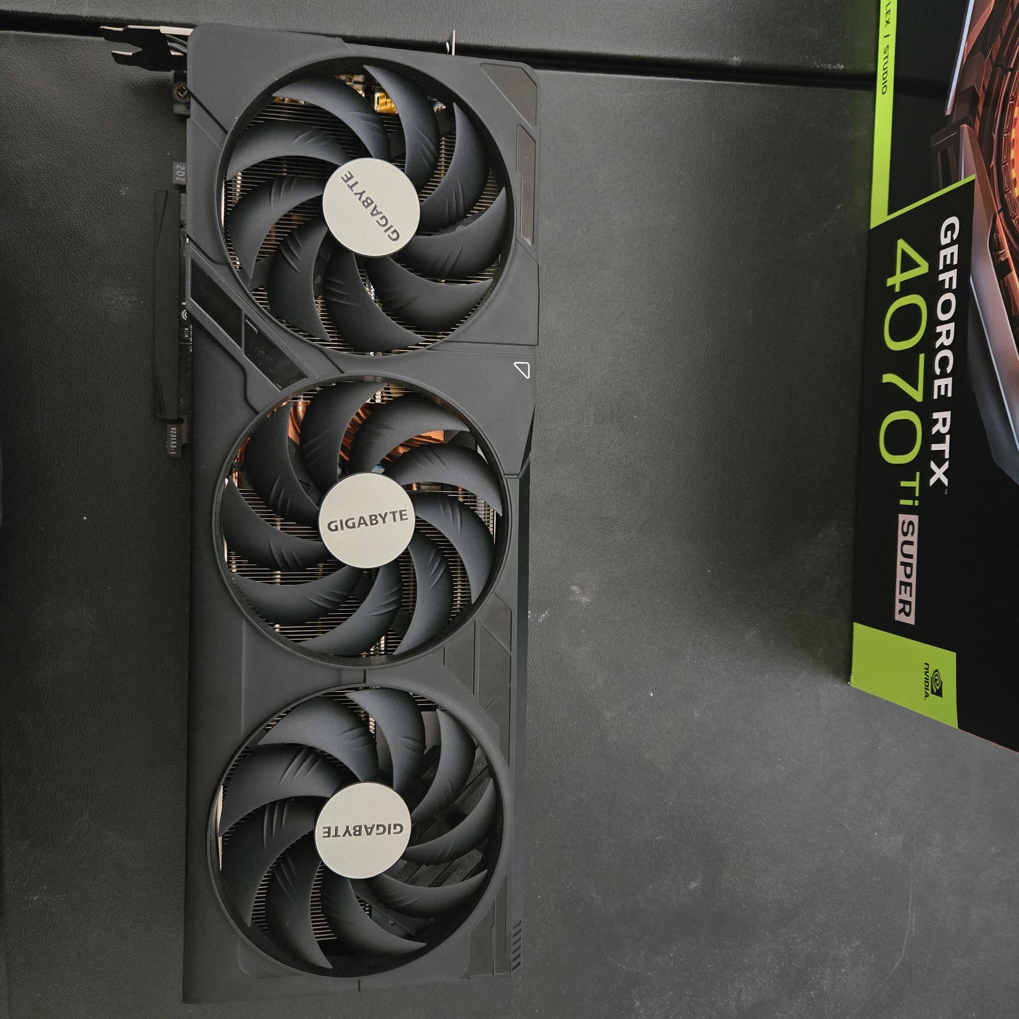 Gigabyte WINDFORCE MAX OC RTX 4070 Ti SUPER 16 GB