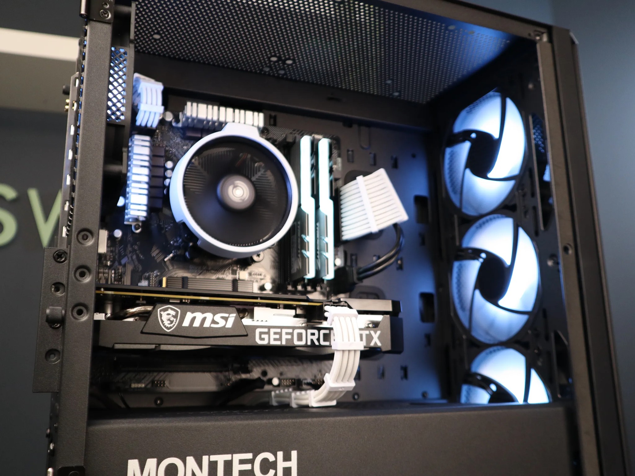 Value Gamer | RYZEN 5 3600 | RTX 3060 12GB | 16GB RAM 3600MHZ | 1TB NVME