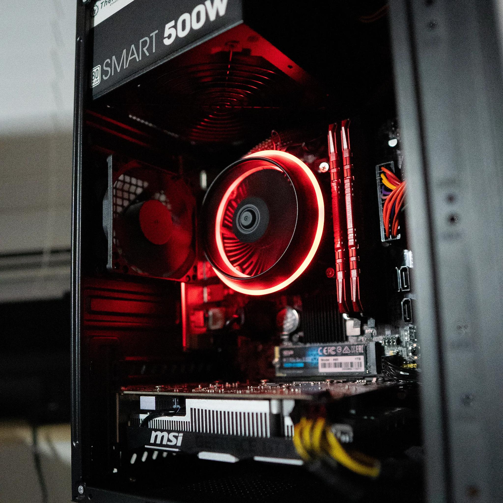 🩸🩸 | GTX 1650 | INTEL i3 8100 | 16GB DDR4 RAM | 1TB NVME SSD | Ruby Rocket 2.0