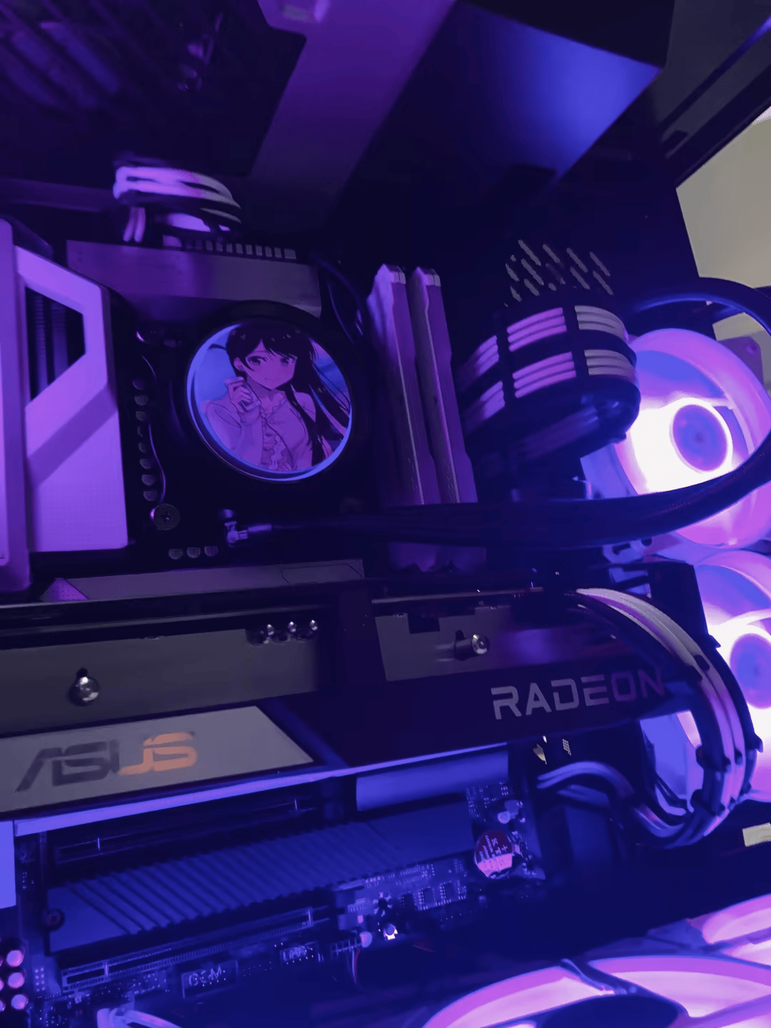 “Vision Killer Sr.”// i5-11600k, Rx 6600xt High-End Streaming and Gaming PC